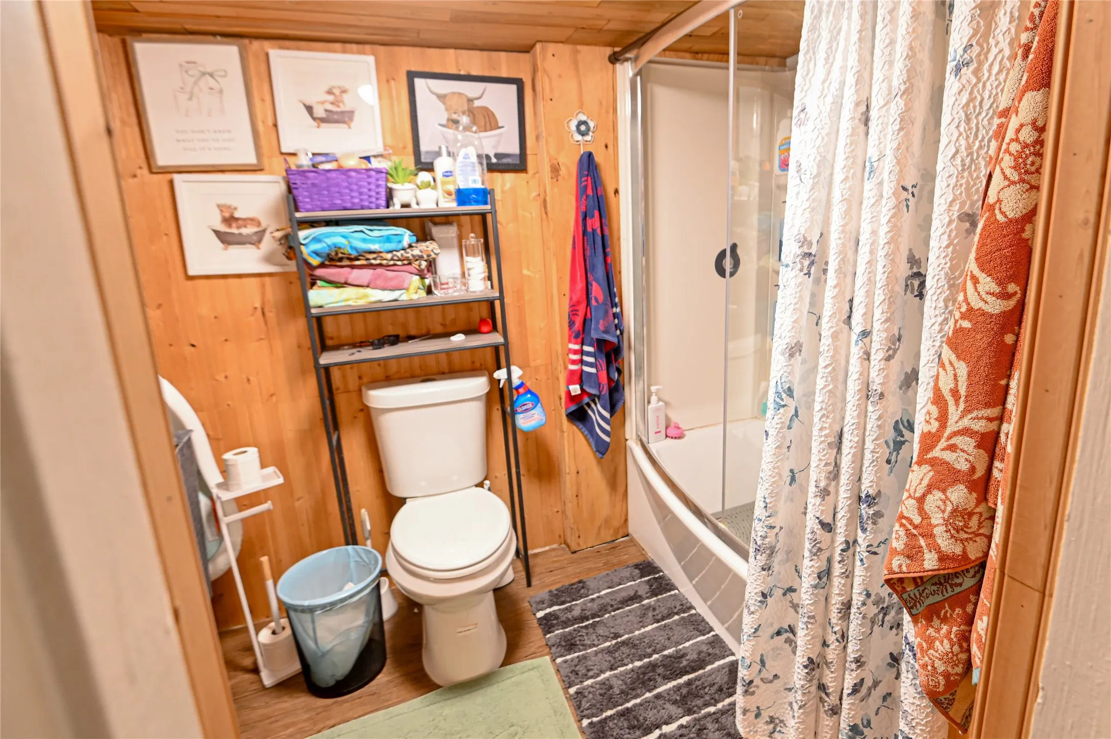 Single Family Residence For Sale in Hunt County , 3815 7th Street, Greenville, Texas 75401, 3 Bedroom, 2 Bathroom, Garage spaces, 1,424 Sqft, built in 1955, mls#21336345, Real Estate Agent in Greenville, Homes For Sale in Hunt county, Homes For Sale in Greenville, Realtor in Greenville Texas, Real Estate Brokerage Independent Realty Texas, Luminita Cordes Realtor