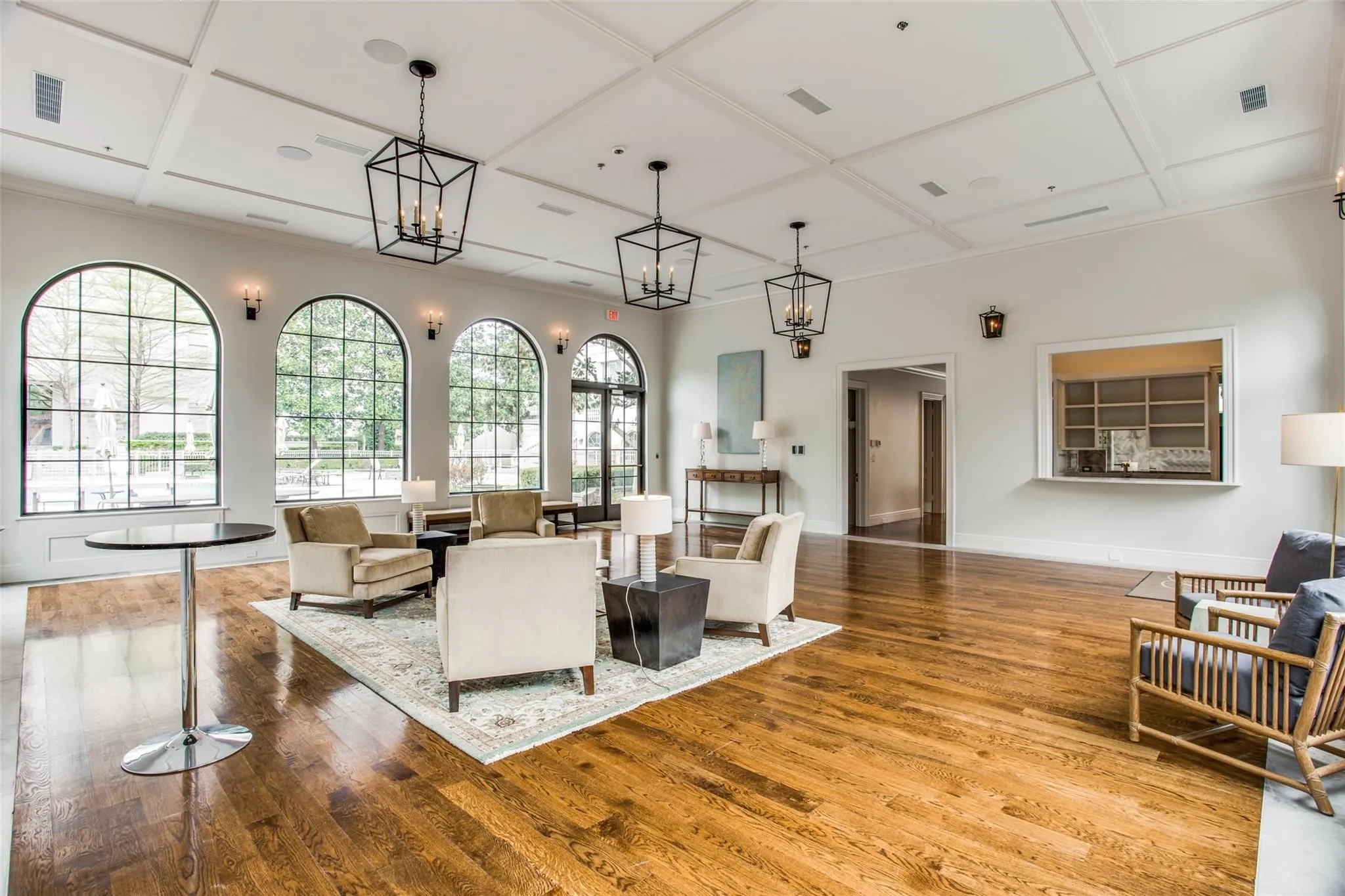 Enjoy & entertain in the beautiful Conservatory complete with Kitchen & Bathrooms.