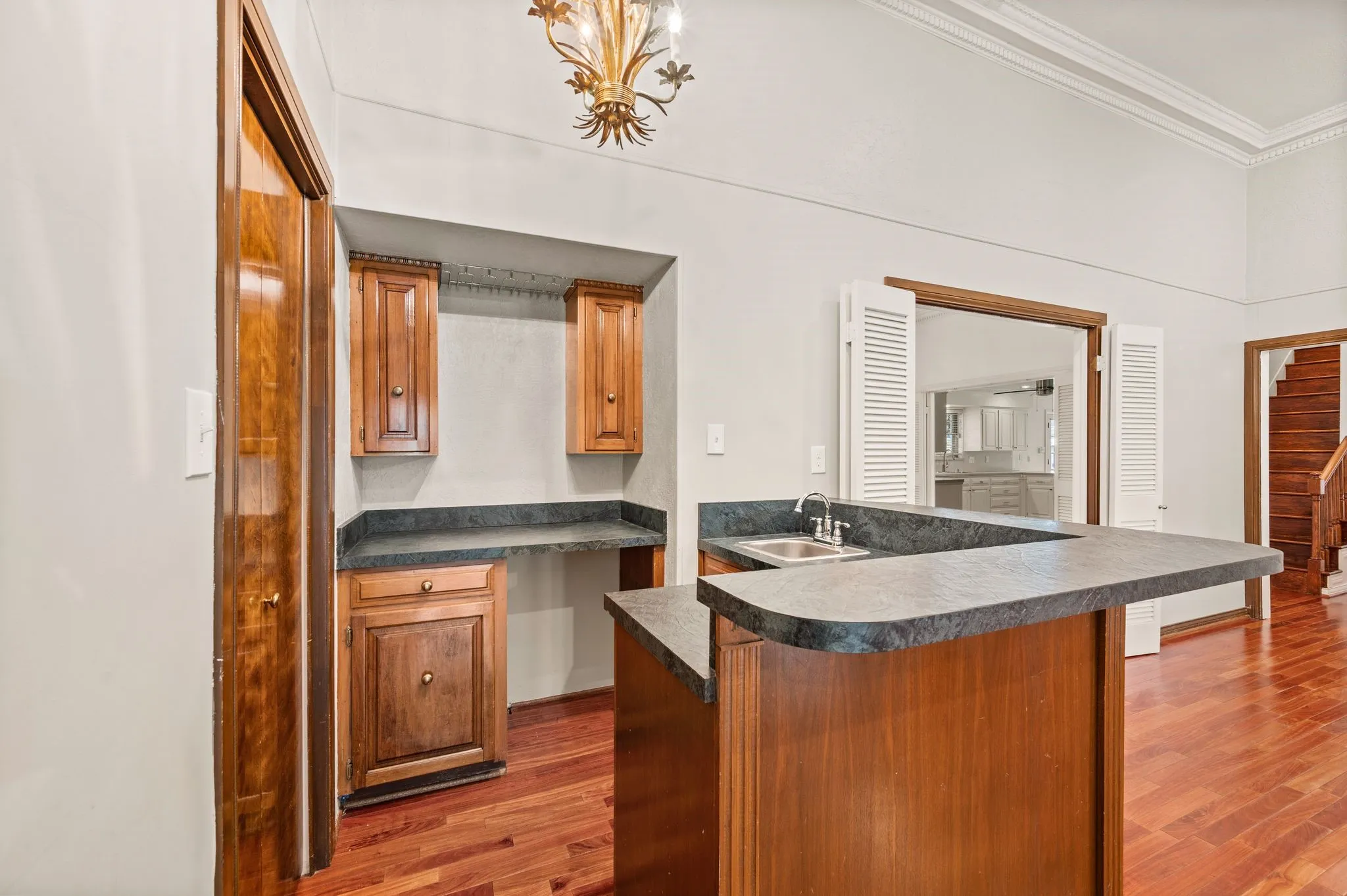 Single Family Residence For Rent in Tarrant County , 1200 Circle Lane, Bedford, Texas 76022, 4 Bedroom, 5 Bathroom, 3 Garage spaces, 4,028 Sqft, built in 1971, mls#21333715, Real Estate Agent in Bedford, Homes For Rent in Tarrant county, Homes For Rent in Bedford, Realtor in Bedford Texas, Real Estate Brokerage Independent Realty Texas, Luminita Cordes Realtor