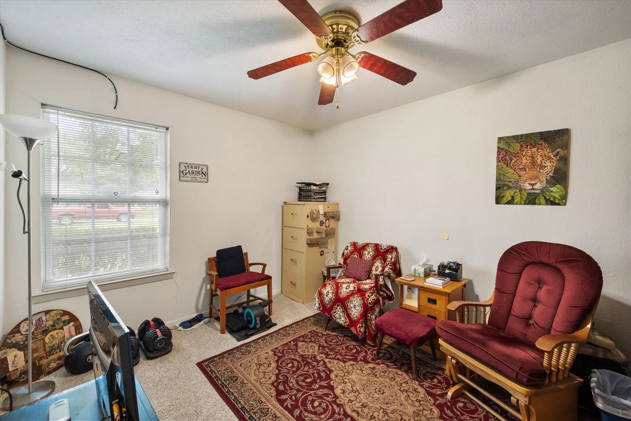 Single Family Residence For Sale in Navarro County , 1209 Hidden Hills Drive, Corsicana, Texas 75110, 3 Bedroom, 2 Bathroom, Garage spaces, 1,636 Sqft, built in 1983, mls#21335204, Real Estate Agent in Corsicana, Homes For Sale in Navarro county, Homes For Sale in Corsicana, Realtor in Corsicana Texas, Real Estate Brokerage Independent Realty Texas, Luminita Cordes Realtor
