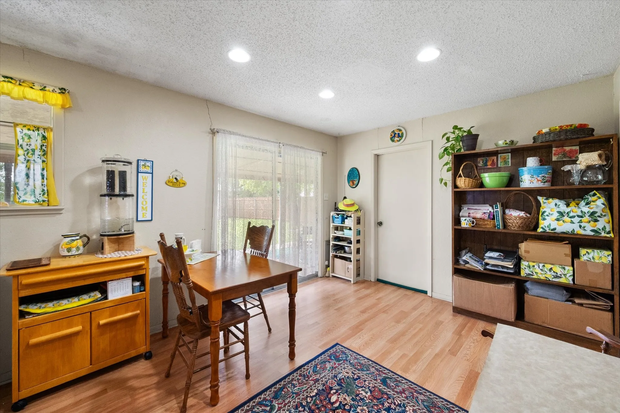 Single Family Residence For Sale in Navarro County , 1209 Hidden Hills Drive, Corsicana, Texas 75110, 3 Bedroom, 2 Bathroom, Garage spaces, 1,636 Sqft, built in 1983, mls#21335204, Real Estate Agent in Corsicana, Homes For Sale in Navarro county, Homes For Sale in Corsicana, Realtor in Corsicana Texas, Real Estate Brokerage Independent Realty Texas, Luminita Cordes Realtor