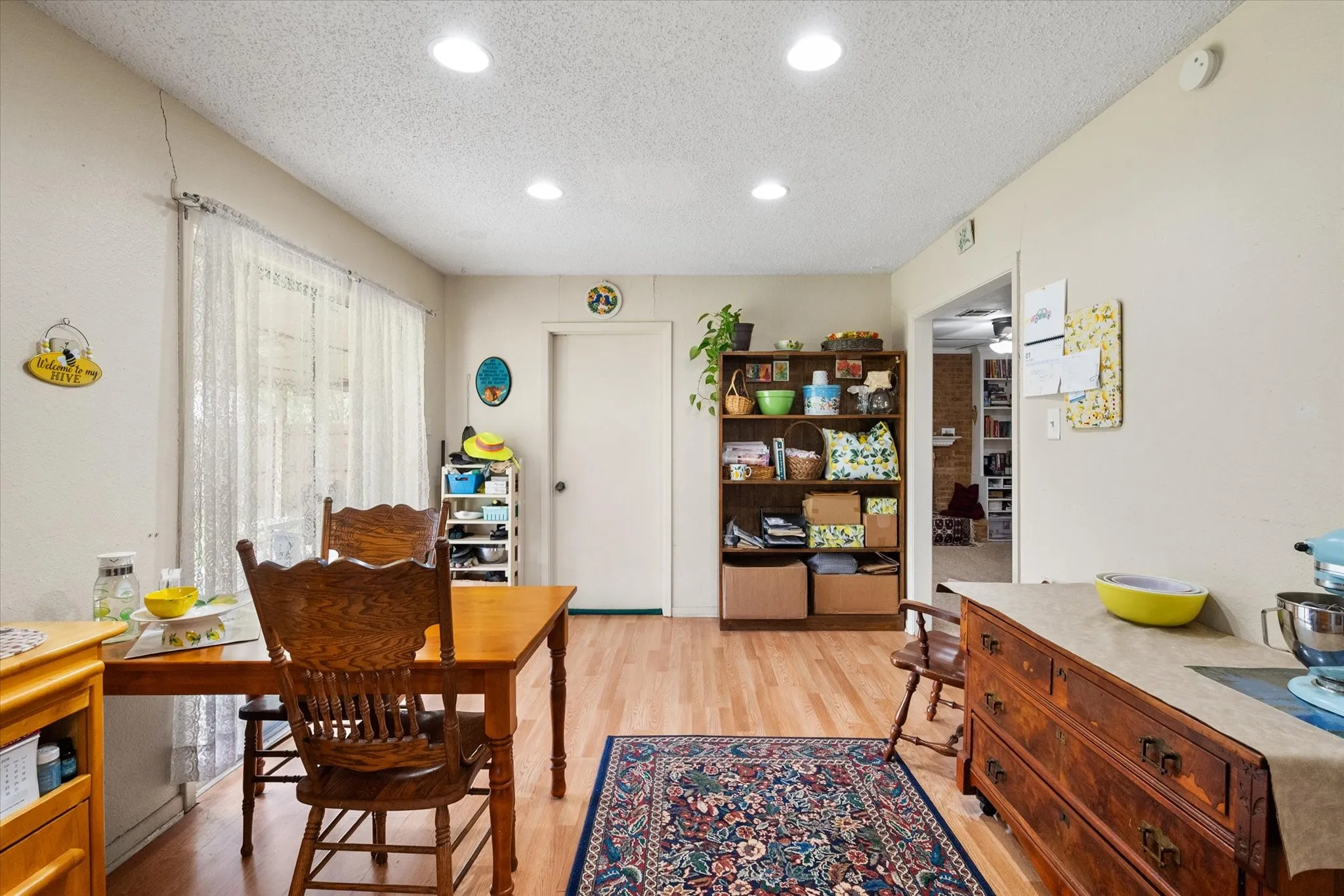 Single Family Residence For Sale in Navarro County , 1209 Hidden Hills Drive, Corsicana, Texas 75110, 3 Bedroom, 2 Bathroom, Garage spaces, 1,636 Sqft, built in 1983, mls#21335204, Real Estate Agent in Corsicana, Homes For Sale in Navarro county, Homes For Sale in Corsicana, Realtor in Corsicana Texas, Real Estate Brokerage Independent Realty Texas, Luminita Cordes Realtor