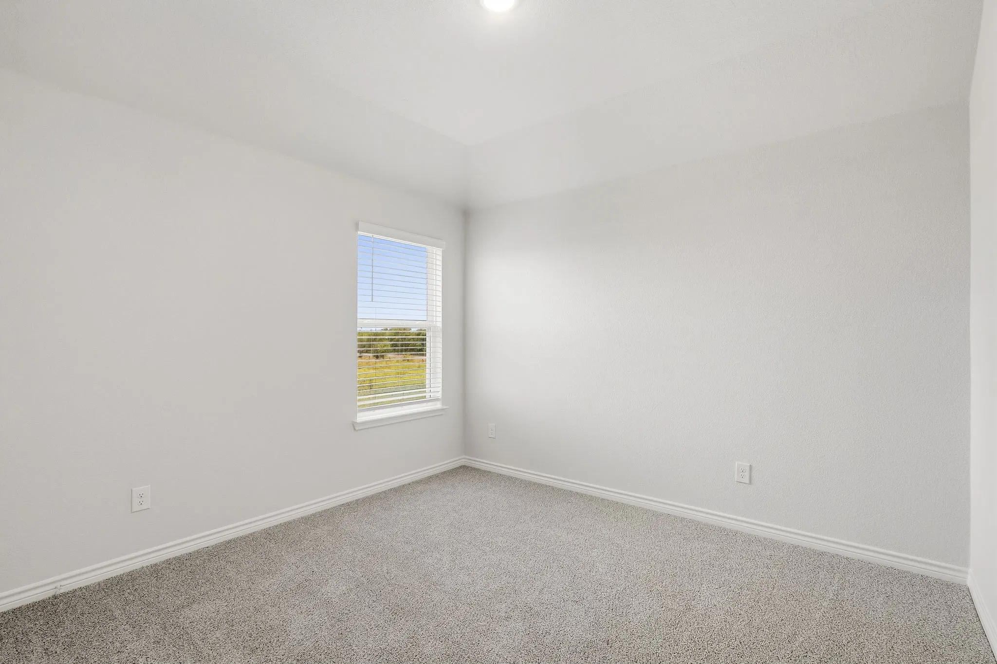 Single Family Residence For Sale in Tarrant County , 9248 Union Pacific Lane, Fort Worth, Texas 76036, 5 Bedroom, 4 Bathroom, 2 Garage spaces, 2,951 Sqft, built in 2026, mls#21336294, Real Estate Agent in Fort Worth, Homes For Sale in Tarrant county, Homes For Sale in Fort Worth, Realtor in Fort Worth Texas, Real Estate Brokerage Independent Realty Texas, Luminita Cordes Realtor