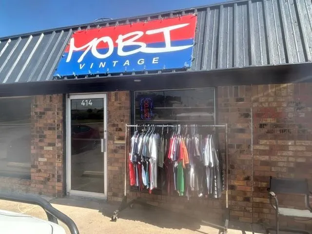 One Tenant MOBI Vintage. Business NOT FOR SALE