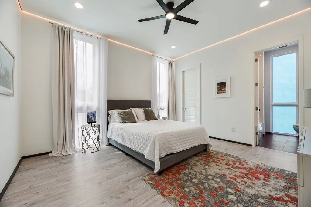 Single Family Residence For Rent in Dallas County , 3415 Chihuahua Avenue, Dallas, Texas 75212, 4 Bedrooms, 4 Bathrooms, 2 Garage spaces, 2,540 Sqft, built in 2024, Price $5,000, mls#21336378, Real Estate Agent in Dallas, Homes For Rent in Dallas county, Homes For Rent in Dallas, Realtor in Dallas Texas, Real Estate Brokerage Independent Realty Texas, Luminita Cordes Realtor