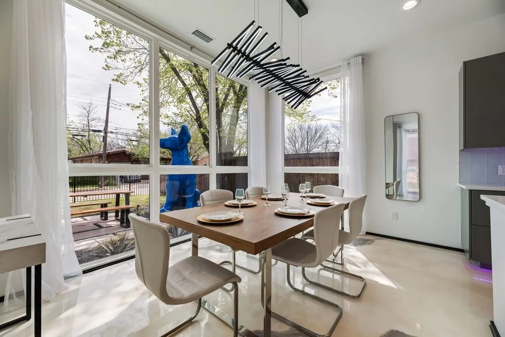 Single Family Residence For Rent in Dallas County , 3415 Chihuahua Avenue, Dallas, Texas 75212, 4 Bedrooms, 4 Bathrooms, 2 Garage spaces, 2,540 Sqft, built in 2024, Price $5,000, mls#21336378, Real Estate Agent in Dallas, Homes For Rent in Dallas county, Homes For Rent in Dallas, Realtor in Dallas Texas, Real Estate Brokerage Independent Realty Texas, Luminita Cordes Realtor