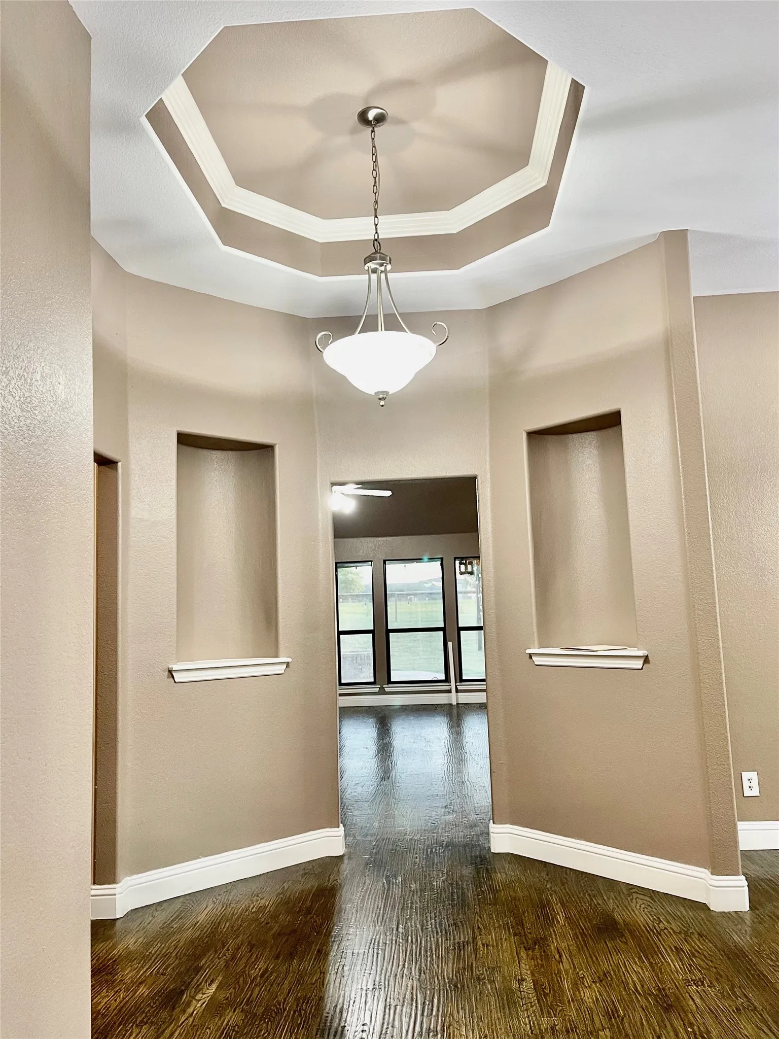 Single Family Residence For Rent in Kaufman County , 10264 Fireside Lane, Forney, Texas 75126, 4 Bedrooms, 2 Bathrooms, 2 Garage spaces, 2,195 Sqft, built in 2006, Price $2,850, mls#21336386, Real Estate Agent in Forney, Homes For Rent in Kaufman county, Homes For Rent in Forney, Realtor in Forney Texas, Real Estate Brokerage Independent Realty Texas, Luminita Cordes Realtor