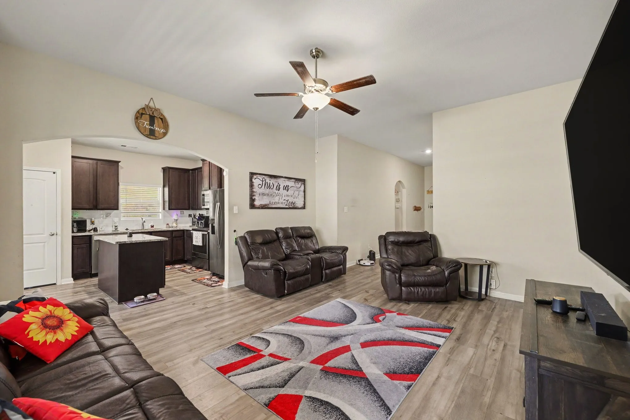 Single Family Residence For Sale in Denton County , 5216 Persimmon Drive, Denton, Texas 76207, 3 Bedroom, 2 Bathroom, 2 Garage spaces, 1,608 Sqft, built in 2020, mls#21331259, Real Estate Agent in Denton, Homes For Sale in Denton county, Homes For Sale in Denton, Realtor in Denton Texas, Real Estate Brokerage Independent Realty Texas, Luminita Cordes Realtor