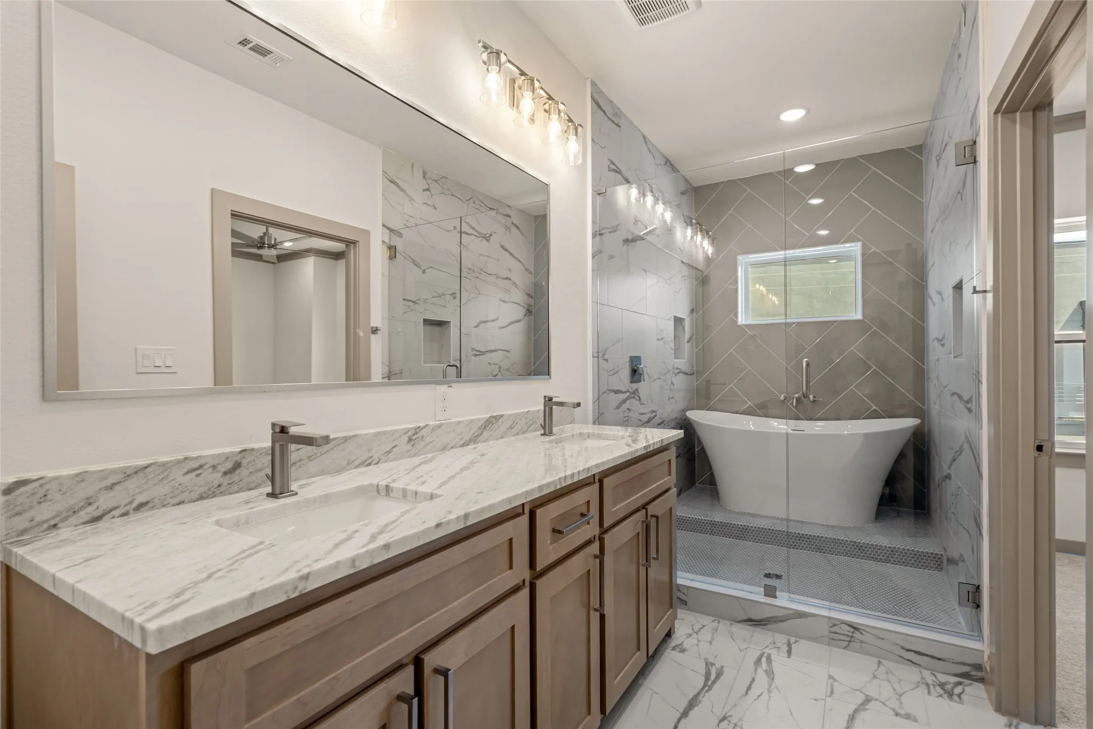Single Family Residence For Sale in Tarrant County , 2729 Azalea Park Circle, Fort Worth, Texas 76107, 2 Bedroom, 3 Bathroom, 2 Garage spaces, 1,563 Sqft, built in 2026, mls#21334582, Real Estate Agent in Fort Worth, Homes For Sale in Tarrant county, Homes For Sale in Fort Worth, Realtor in Fort Worth Texas, Real Estate Brokerage Independent Realty Texas, Luminita Cordes Realtor