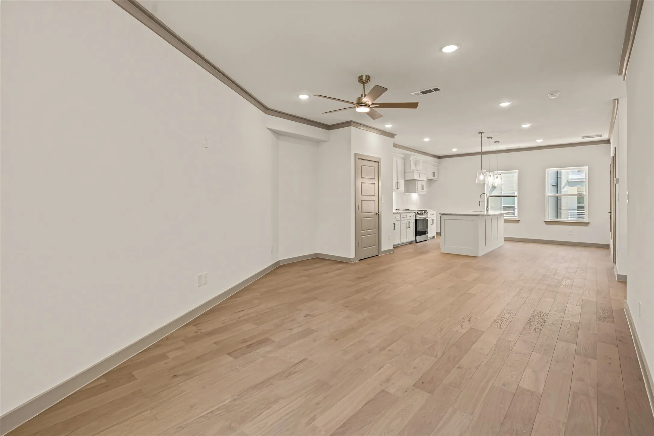 Single Family Residence For Sale in Tarrant County , 2729 Azalea Park Circle, Fort Worth, Texas 76107, 2 Bedroom, 3 Bathroom, 2 Garage spaces, 1,563 Sqft, built in 2026, mls#21334582, Real Estate Agent in Fort Worth, Homes For Sale in Tarrant county, Homes For Sale in Fort Worth, Realtor in Fort Worth Texas, Real Estate Brokerage Independent Realty Texas, Luminita Cordes Realtor