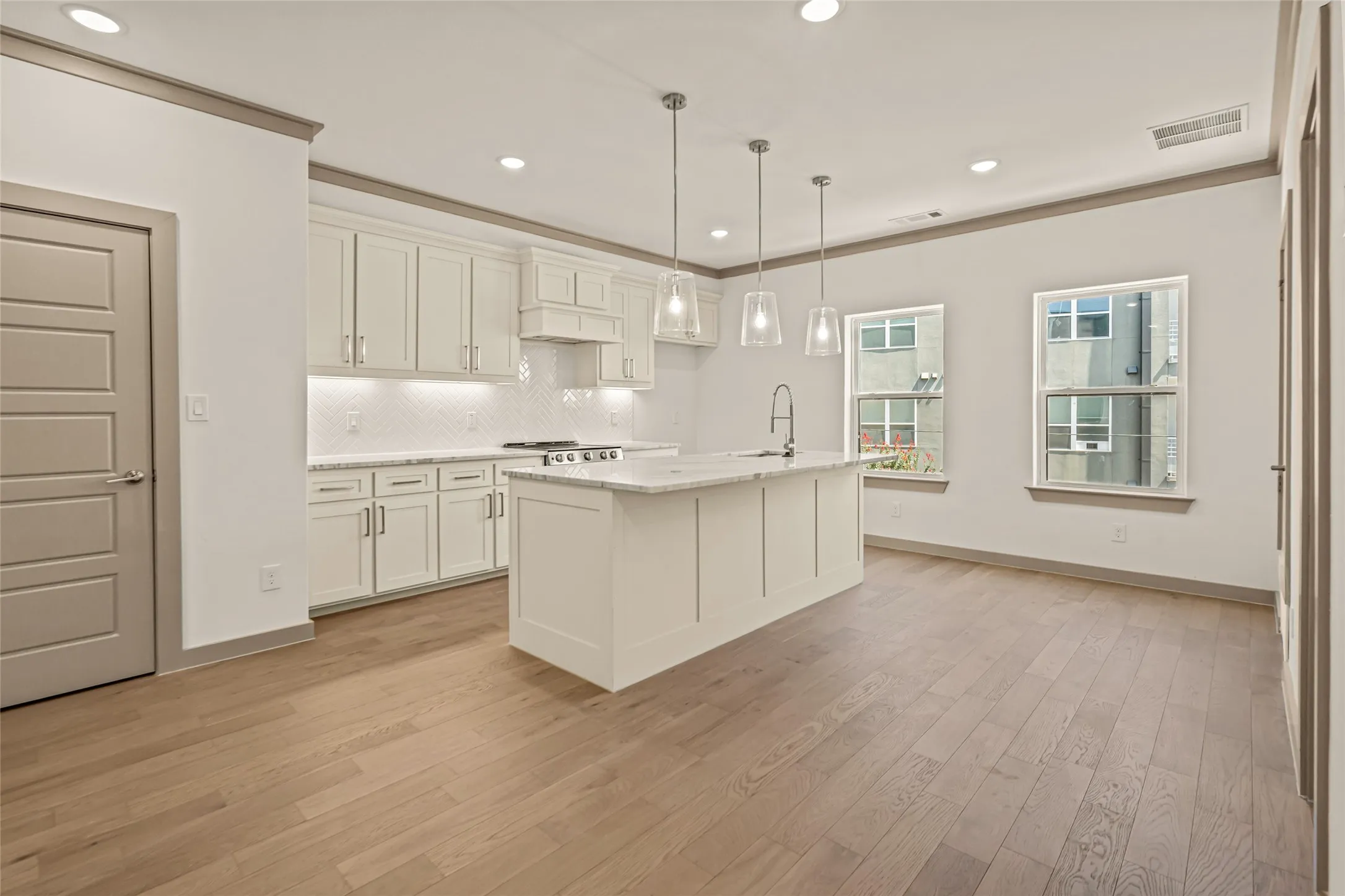 Single Family Residence For Sale in Tarrant County , 2729 Azalea Park Circle, Fort Worth, Texas 76107, 2 Bedroom, 3 Bathroom, 2 Garage spaces, 1,563 Sqft, built in 2026, mls#21334582, Real Estate Agent in Fort Worth, Homes For Sale in Tarrant county, Homes For Sale in Fort Worth, Realtor in Fort Worth Texas, Real Estate Brokerage Independent Realty Texas, Luminita Cordes Realtor