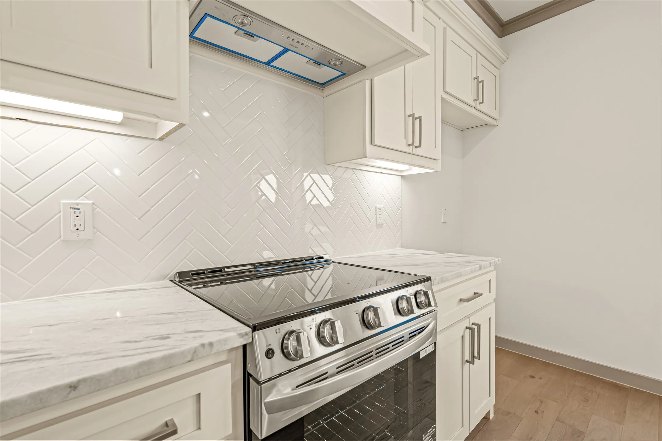 Single Family Residence For Sale in Tarrant County , 2729 Azalea Park Circle, Fort Worth, Texas 76107, 2 Bedroom, 3 Bathroom, 2 Garage spaces, 1,563 Sqft, built in 2026, mls#21334582, Real Estate Agent in Fort Worth, Homes For Sale in Tarrant county, Homes For Sale in Fort Worth, Realtor in Fort Worth Texas, Real Estate Brokerage Independent Realty Texas, Luminita Cordes Realtor