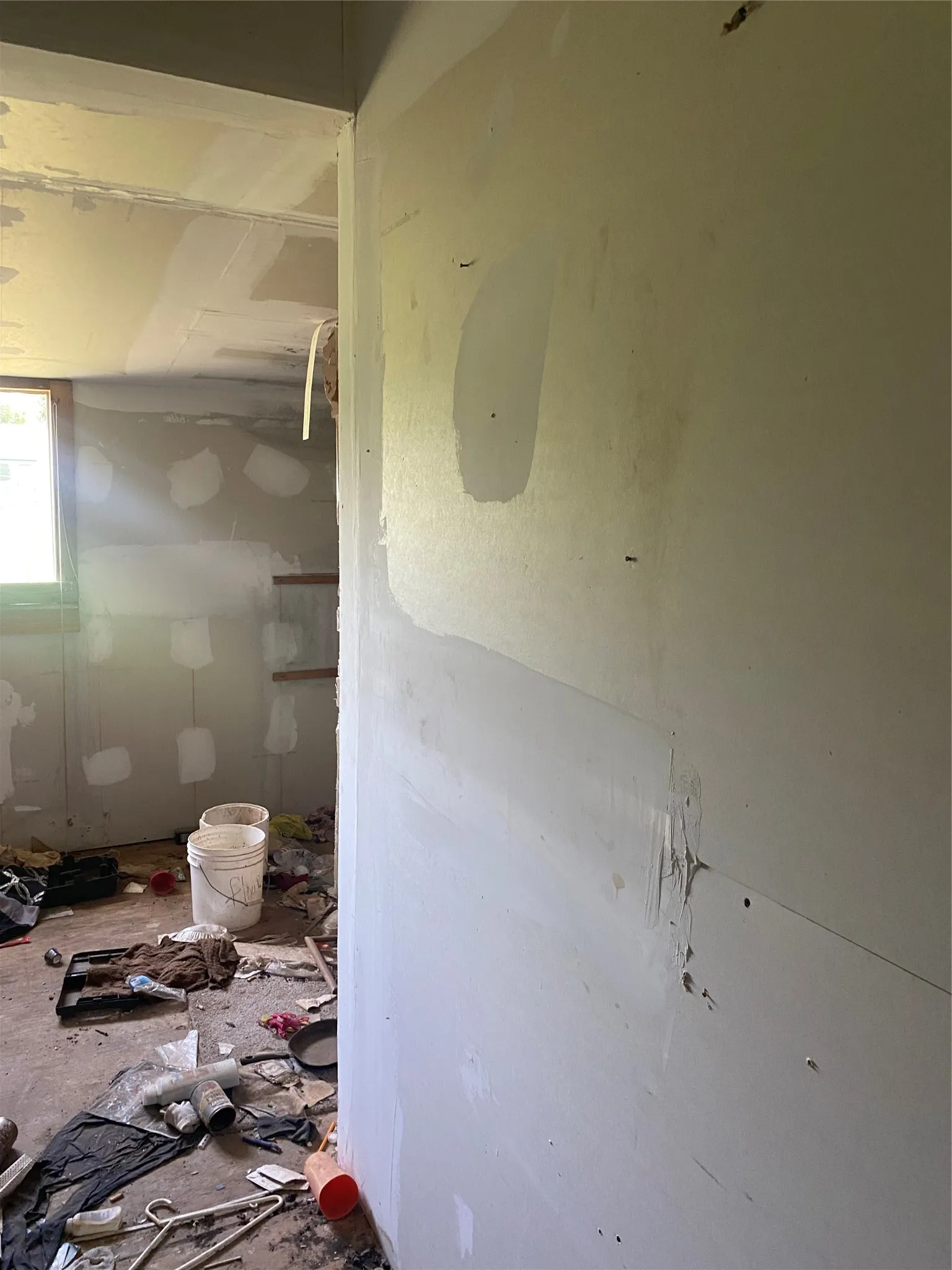 Single Family Residence For Sale in Coleman County , 406 Crockett Street, Santa Anna, Texas 76878, 2 Bedroom, 1 Bathroom, Garage spaces, 1,144 Sqft, built in 1940, mls#21334293, Real Estate Agent in Santa Anna, Homes For Sale in Coleman county, Homes For Sale in Santa Anna, Realtor in Santa Anna Texas, Real Estate Brokerage Independent Realty Texas, Luminita Cordes Realtor