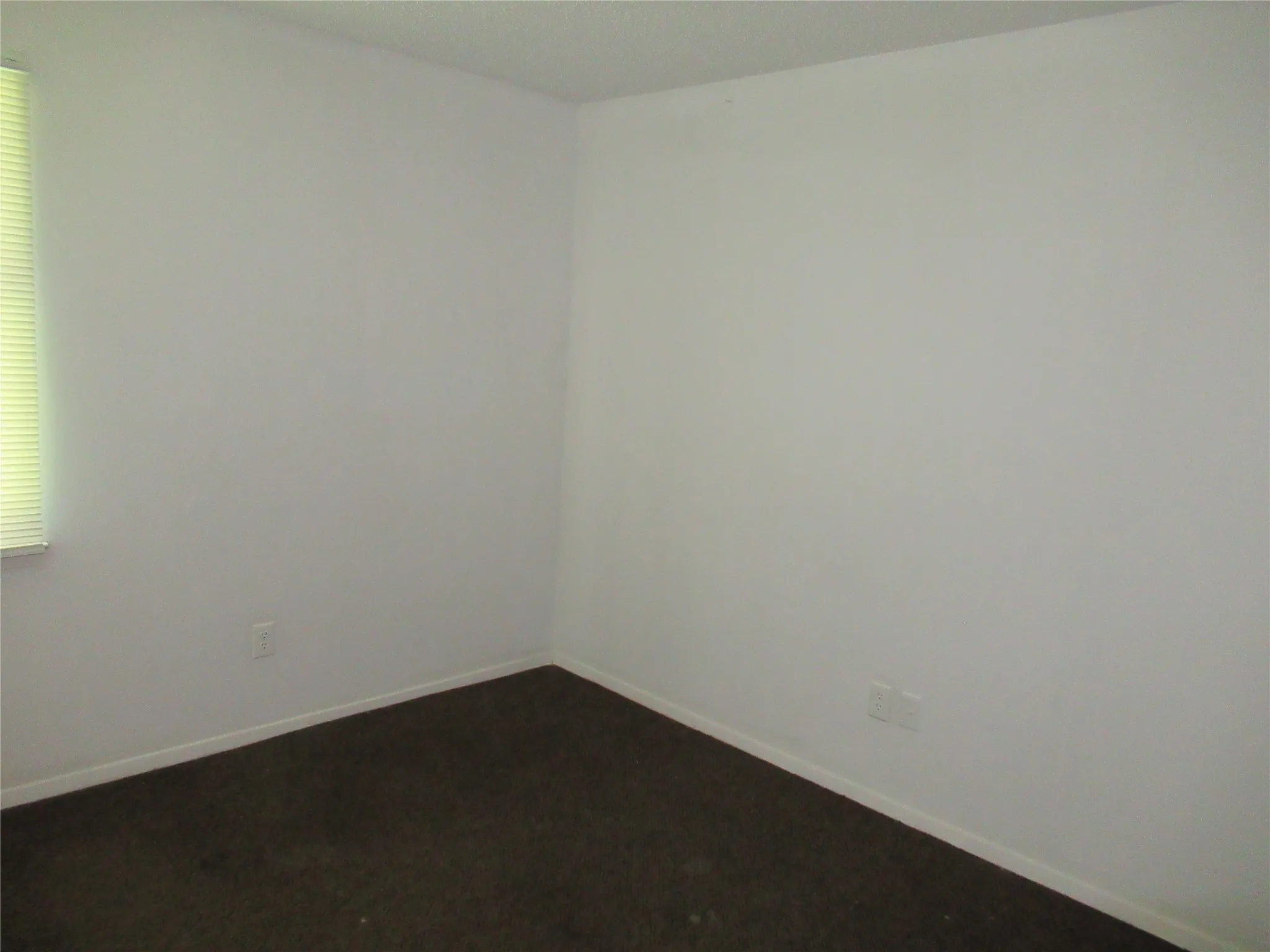 Single Family Residence For Sale in Hunt County , 4214 3rd Street, Greenville, Texas 75401, 3 Bedroom, 2 Bathroom, Garage spaces, 984 Sqft, built in 1970, mls#21336346, Real Estate Agent in Greenville, Homes For Sale in Hunt county, Homes For Sale in Greenville, Realtor in Greenville Texas, Real Estate Brokerage Independent Realty Texas, Luminita Cordes Realtor