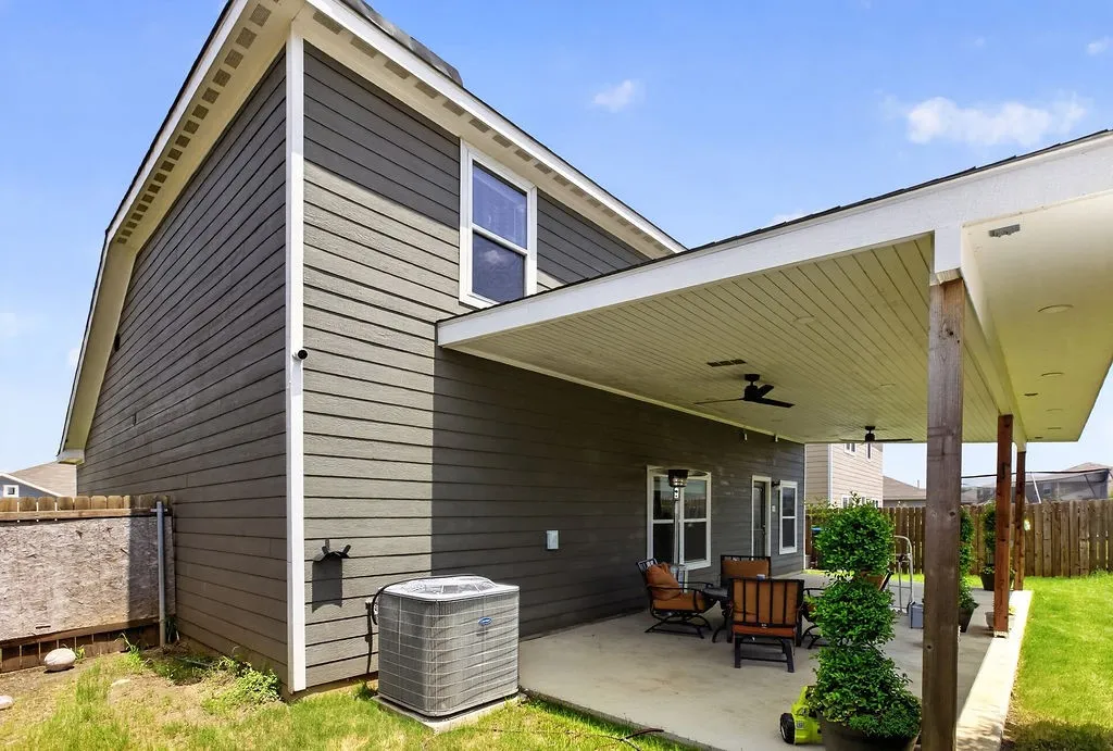 Single Family Residence For Sale in Tarrant County , 1420 Sunkiss Drive, Fort Worth, Texas 76140, 4 Bedroom, 3 Bathroom, 2 Garage spaces, 2,114 Sqft, built in 2022, mls#21336420, Real Estate Agent in Fort Worth, Homes For Sale in Tarrant county, Homes For Sale in Fort Worth, Realtor in Fort Worth Texas, Real Estate Brokerage Independent Realty Texas, Luminita Cordes Realtor