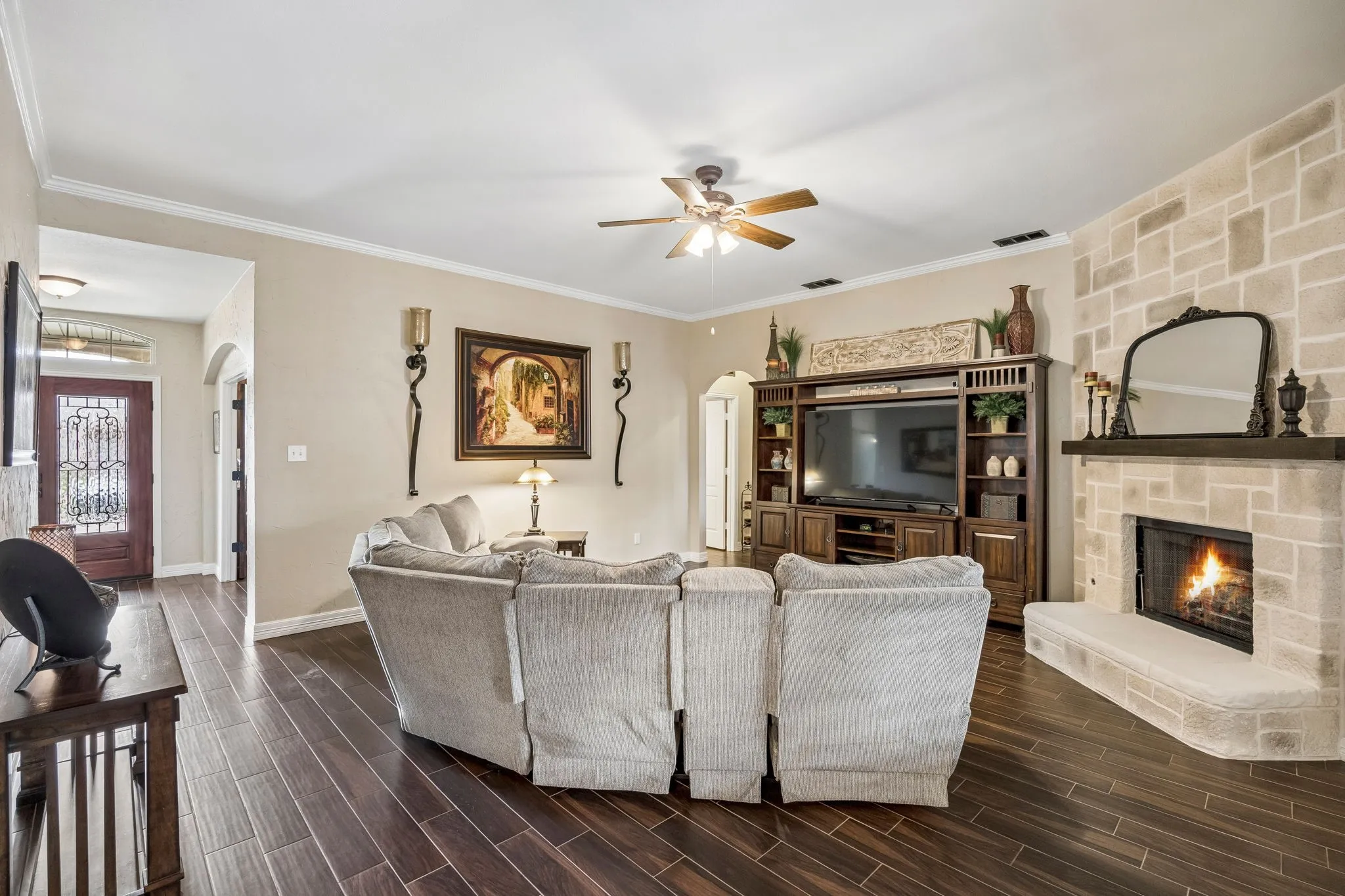 Single Family Residence For Sale in Dallas County , 1214 Donegal Lane, Garland, Texas 75044, 5 Bedroom, 4 Bathroom, 2 Garage spaces, 3,500 Sqft, built in 1997, mls#21334678, Real Estate Agent in Garland, Homes For Sale in Dallas county, Homes For Sale in Garland, Realtor in Garland Texas, Real Estate Brokerage Independent Realty Texas, Luminita Cordes Realtor