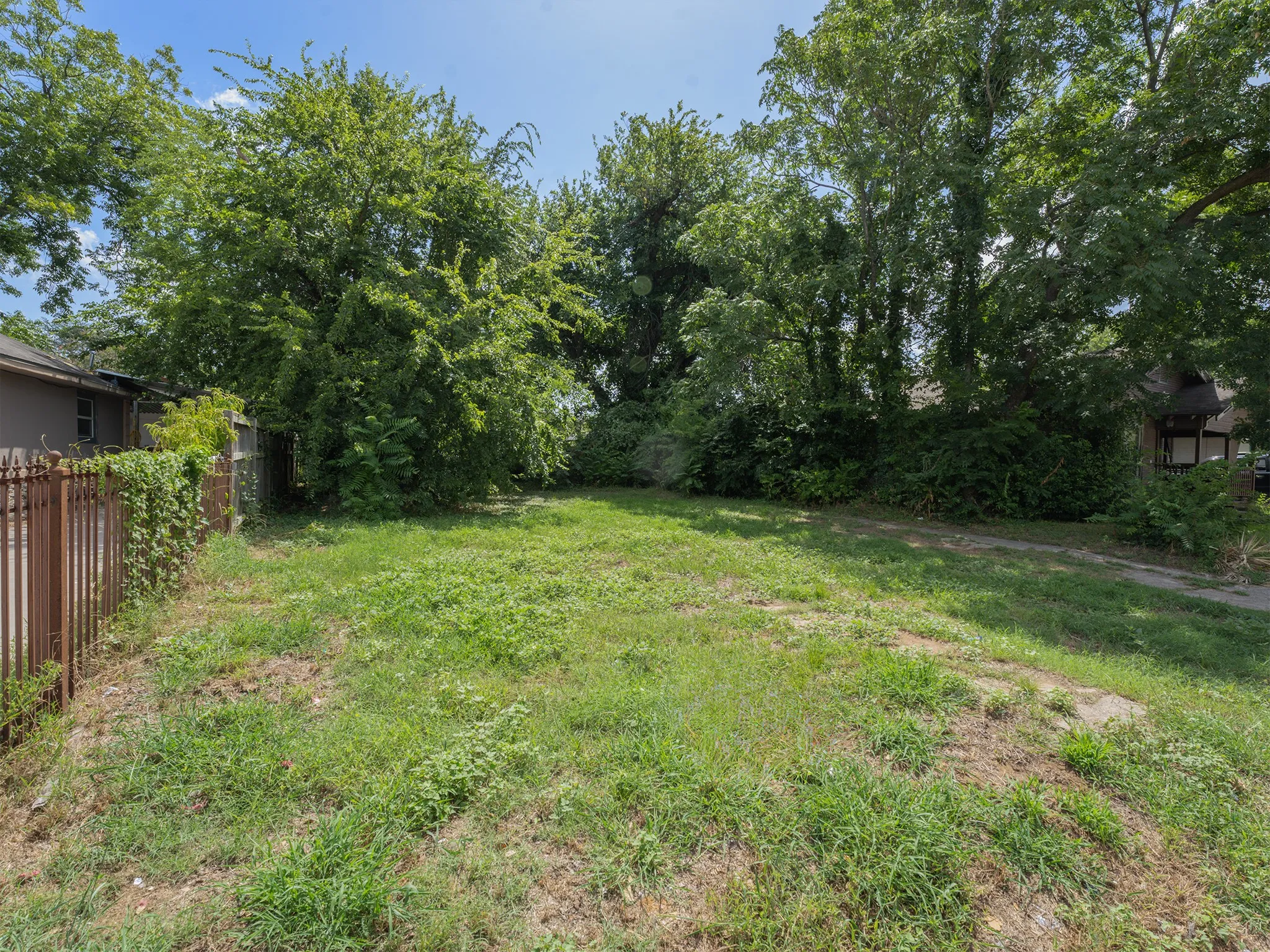 Unimproved Land For Sale in Dallas County , 5027 Echo Avenue, Dallas, Texas 75215, 0, 0, Garage spaces, 0 Sqft, built in 0, mls#21334807, Real Estate Agent in Dallas, Homes For Sale in Dallas county, Homes For Sale in Dallas, Realtor in Dallas Texas, Real Estate Brokerage Independent Realty Texas, Luminita Cordes Realtor