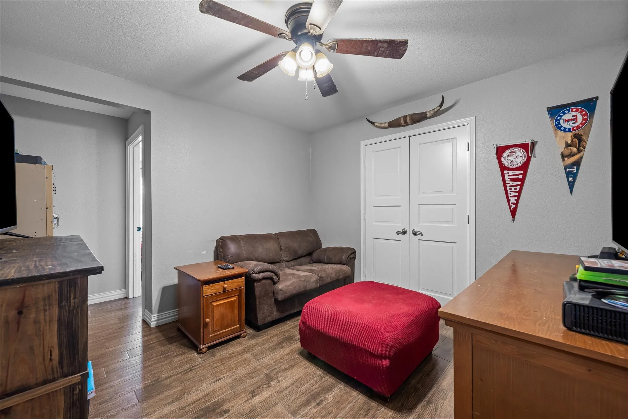 Single Family Residence For Sale in Van Zandt County , 169 VZ County Road 1503, Van, Texas 75790, 4 Bedroom, 3 Bathroom, 3 Garage spaces, 2,504 Sqft, built in 2002, mls#21335993, Real Estate Agent in Van, Homes For Sale in Van Zandt county, Homes For Sale in Van, Realtor in Van Texas, Real Estate Brokerage Independent Realty Texas, Luminita Cordes Realtor