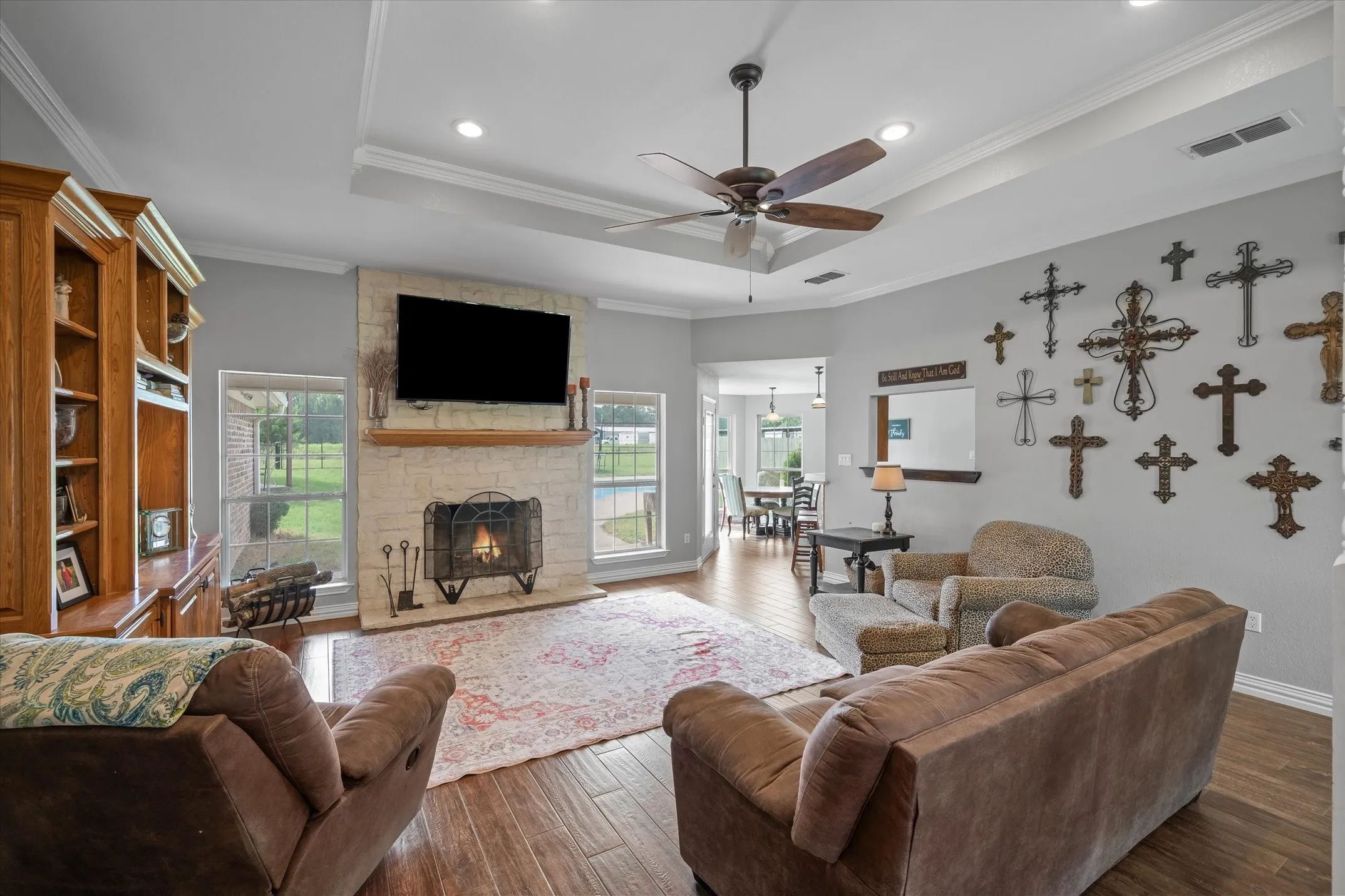 Single Family Residence For Sale in Van Zandt County , 169 VZ County Road 1503, Van, Texas 75790, 4 Bedroom, 3 Bathroom, 3 Garage spaces, 2,504 Sqft, built in 2002, mls#21335993, Real Estate Agent in Van, Homes For Sale in Van Zandt county, Homes For Sale in Van, Realtor in Van Texas, Real Estate Brokerage Independent Realty Texas, Luminita Cordes Realtor
