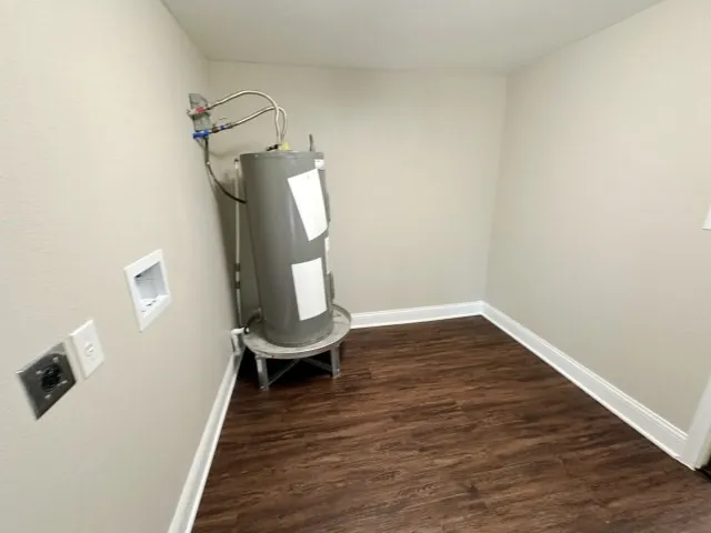 Single Family Residence For Sale in Bell County , 301 N 21st Street, Temple, Texas 76504, 3 Bedroom, 1 Bathroom, 1 Garage spaces, 1,338 Sqft, built in 1952, mls#21336423, Real Estate Agent in Temple, Homes For Sale in Bell county, Homes For Sale in Temple, Realtor in Temple Texas, Real Estate Brokerage Independent Realty Texas, Luminita Cordes Realtor