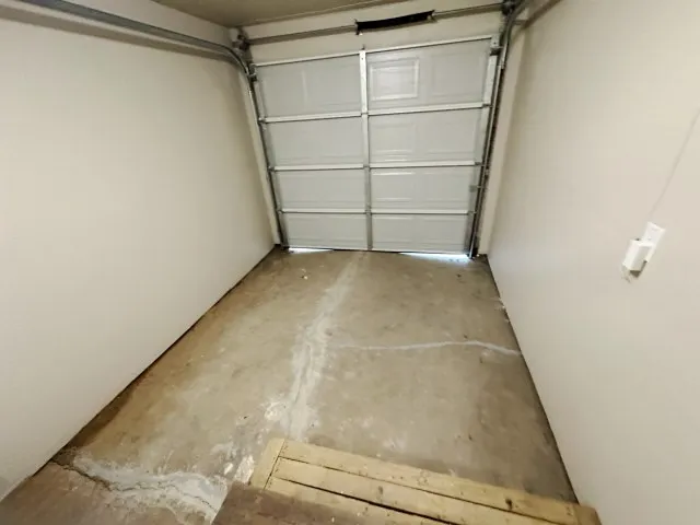 Single Family Residence For Sale in Bell County , 301 N 21st Street, Temple, Texas 76504, 3 Bedroom, 1 Bathroom, 1 Garage spaces, 1,338 Sqft, built in 1952, mls#21336423, Real Estate Agent in Temple, Homes For Sale in Bell county, Homes For Sale in Temple, Realtor in Temple Texas, Real Estate Brokerage Independent Realty Texas, Luminita Cordes Realtor