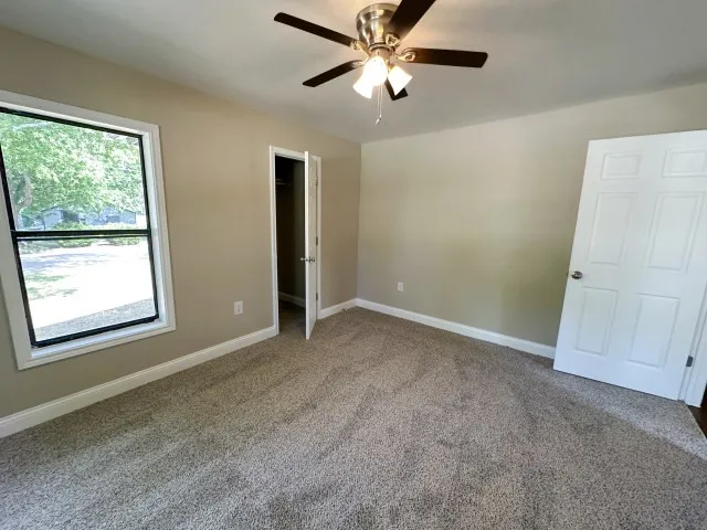 Single Family Residence For Sale in Bell County , 301 N 21st Street, Temple, Texas 76504, 3 Bedroom, 1 Bathroom, 1 Garage spaces, 1,338 Sqft, built in 1952, mls#21336423, Real Estate Agent in Temple, Homes For Sale in Bell county, Homes For Sale in Temple, Realtor in Temple Texas, Real Estate Brokerage Independent Realty Texas, Luminita Cordes Realtor