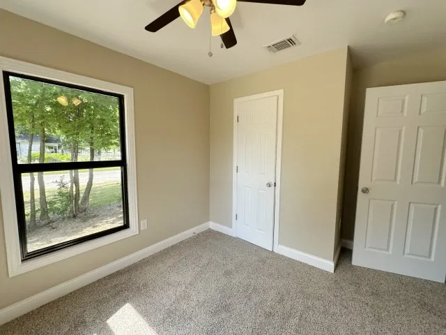 Single Family Residence For Sale in Bell County , 301 N 21st Street, Temple, Texas 76504, 3 Bedroom, 1 Bathroom, 1 Garage spaces, 1,338 Sqft, built in 1952, mls#21336423, Real Estate Agent in Temple, Homes For Sale in Bell county, Homes For Sale in Temple, Realtor in Temple Texas, Real Estate Brokerage Independent Realty Texas, Luminita Cordes Realtor