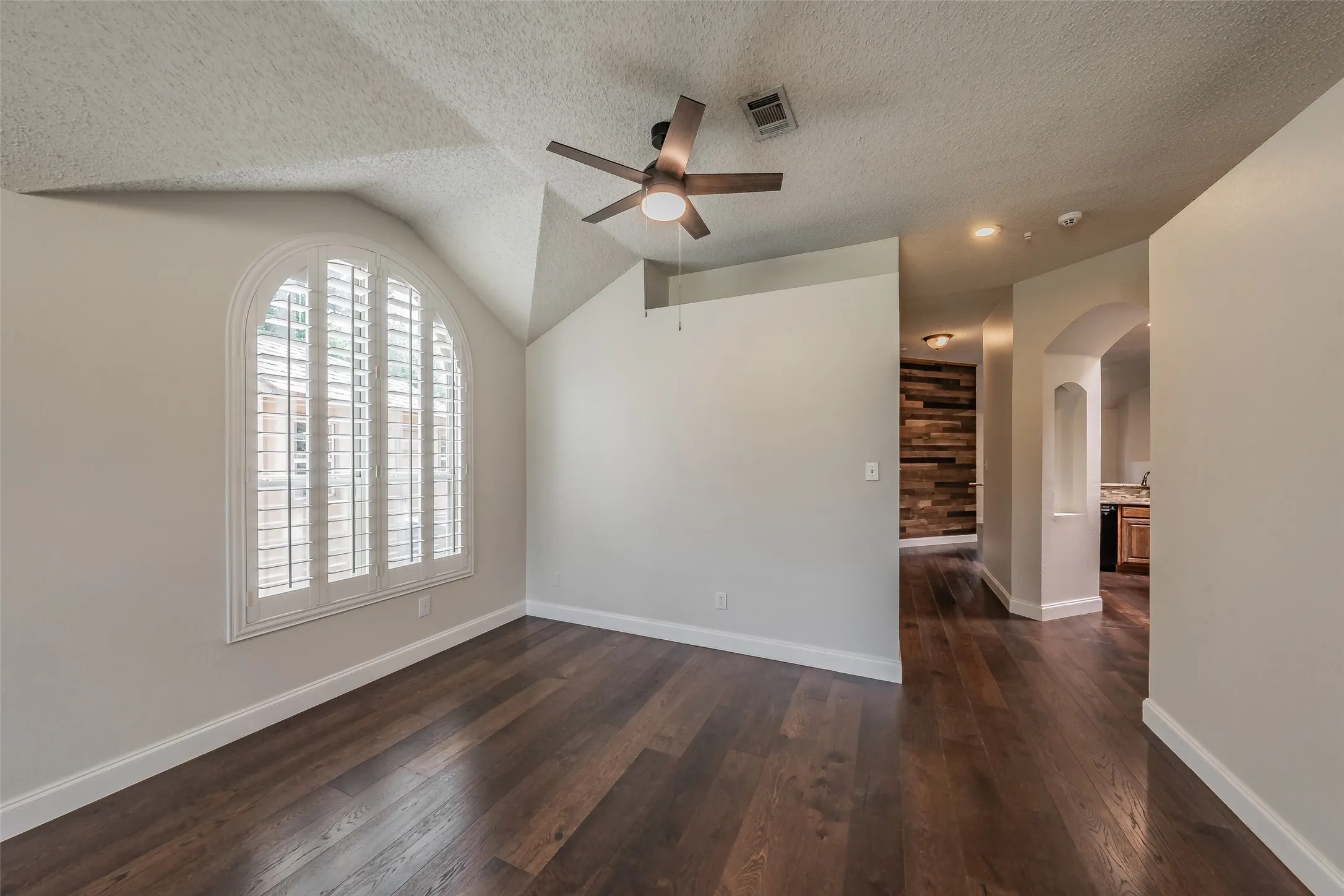 Open dining room as you enter into kitchen.