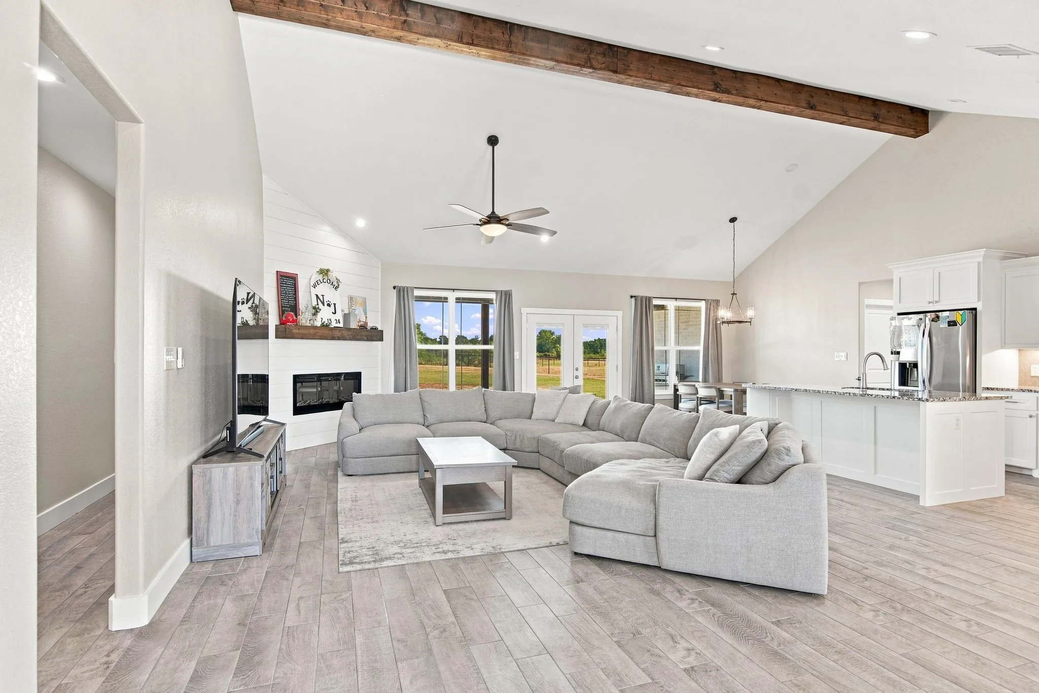 Vaulted ceiling with exposed wood beams