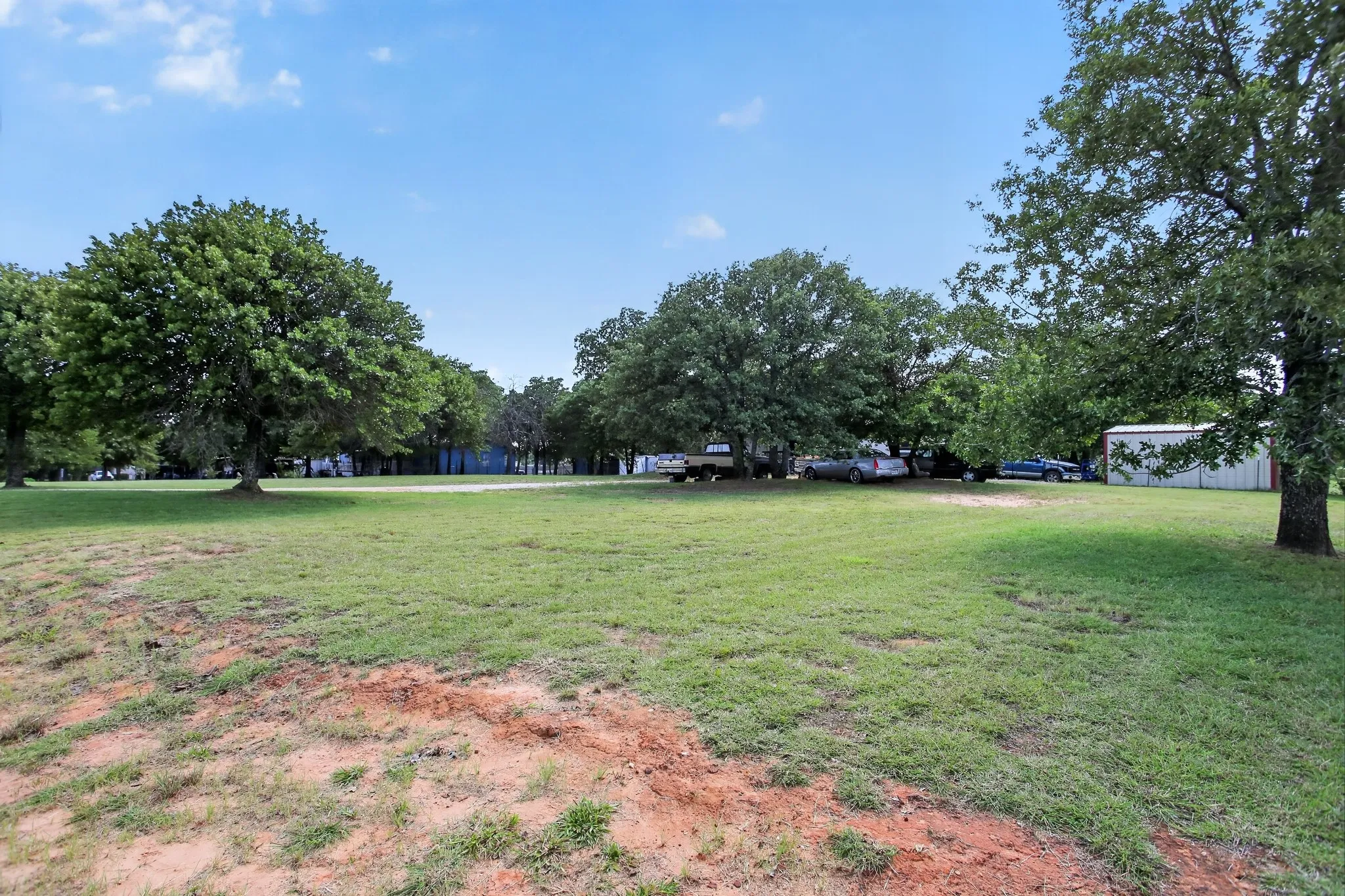 Manufactured Home For Sale in Wise County , 403 Prairie Lane, Azle, Texas 76020, 4 Bedroom, 2 Bathroom, Garage spaces, 2,128 Sqft, built in 2004, Price $225,000, mls#21336023, Real Estate Agent in Azle, Homes For Sale in Wise county, Homes For Sale in Azle, Realtor in Azle Texas, Real Estate Brokerage Independent Realty Texas, Luminita Cordes Realtor
