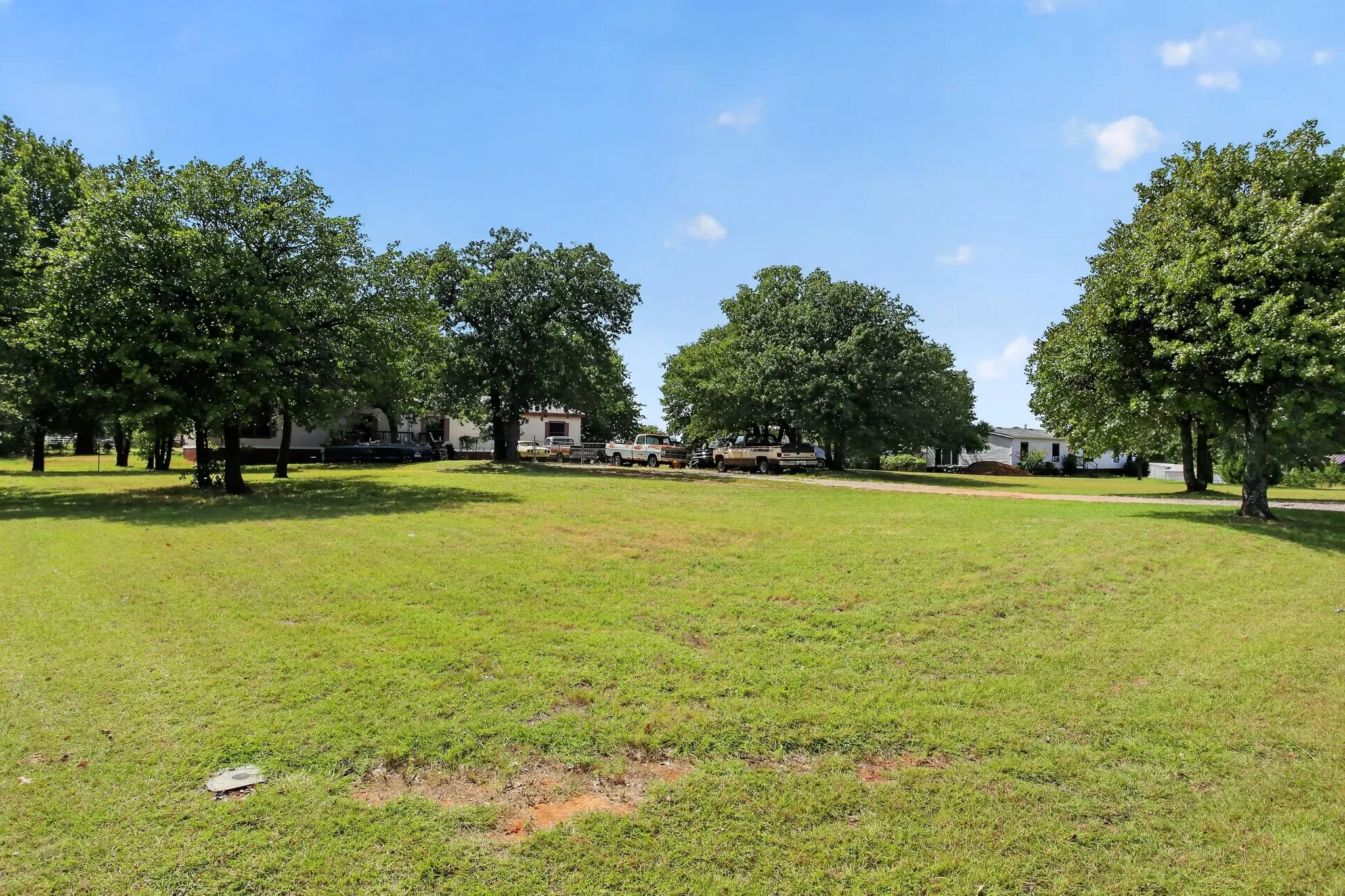 Manufactured Home For Sale in Wise County , 403 Prairie Lane, Azle, Texas 76020, 4 Bedroom, 2 Bathroom, Garage spaces, 2,128 Sqft, built in 2004, Price $225,000, mls#21336023, Real Estate Agent in Azle, Homes For Sale in Wise county, Homes For Sale in Azle, Realtor in Azle Texas, Real Estate Brokerage Independent Realty Texas, Luminita Cordes Realtor