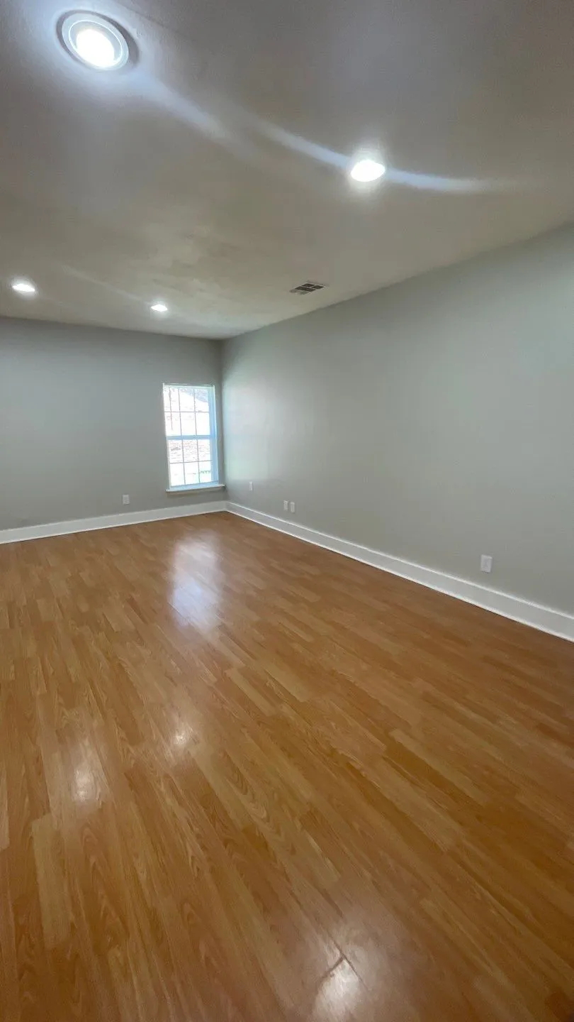 Single Family Residence For Rent in Dallas County , 4413 Ocean Reef, Mesquite, Texas 75150, 3 Bedroom, 2 Bathroom, Garage spaces, 1,786 Sqft, built in 1981, mls#21332114, Real Estate Agent in Mesquite, Homes For Rent in Dallas county, Homes For Rent in Mesquite, Realtor in Mesquite Texas, Real Estate Brokerage Independent Realty Texas, Luminita Cordes Realtor