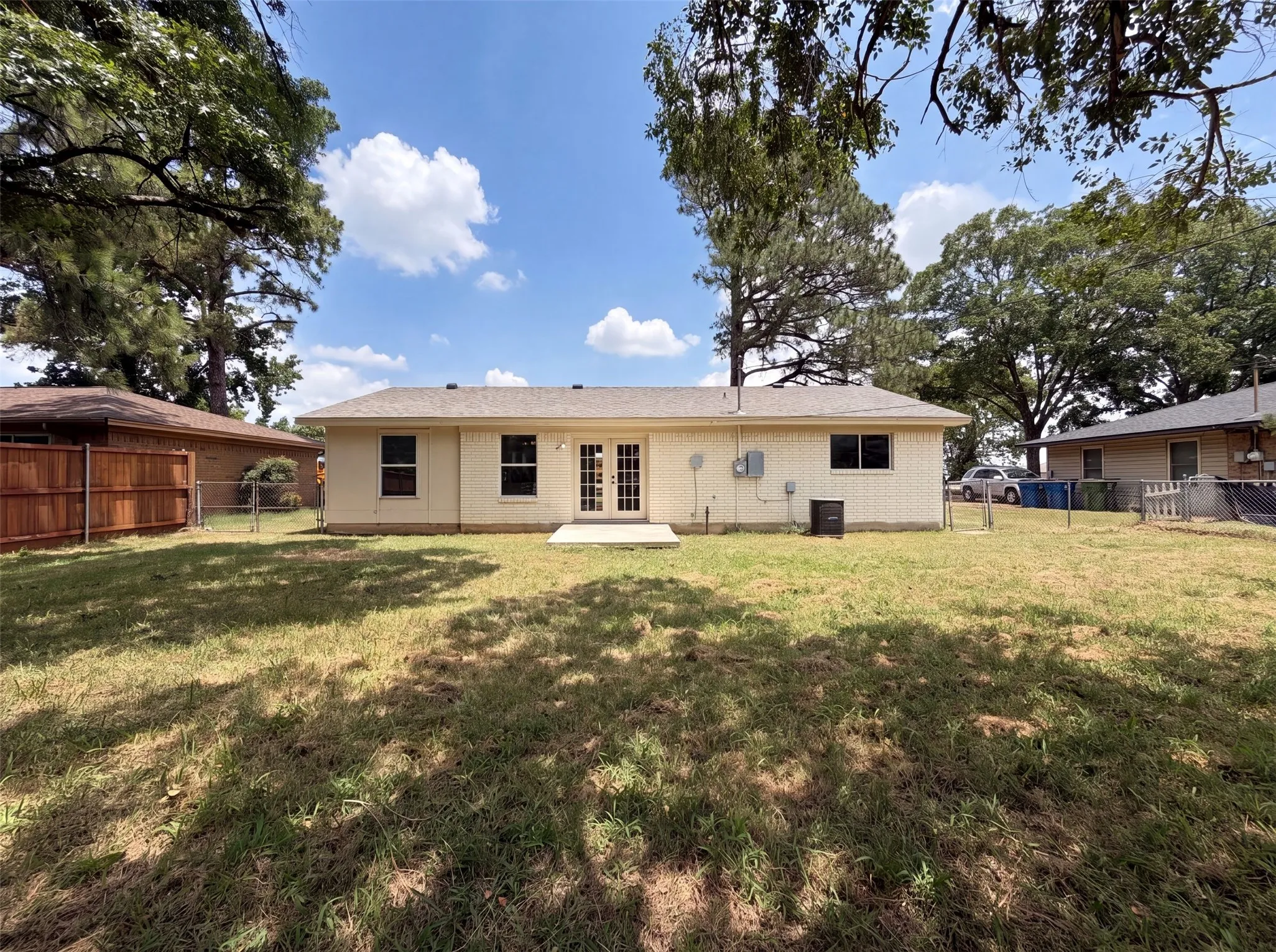 Single Family Residence For Sale in Denton County , 416 Tisdell Lane, Aubrey, Texas 76227, 4 Bedroom, 2 Bathroom, 1 Garage spaces, 1,128 Sqft, built in 1973, mls#21336456, Real Estate Agent in Aubrey, Homes For Sale in Denton county, Homes For Sale in Aubrey, Realtor in Aubrey Texas, Real Estate Brokerage Independent Realty Texas, Luminita Cordes Realtor
