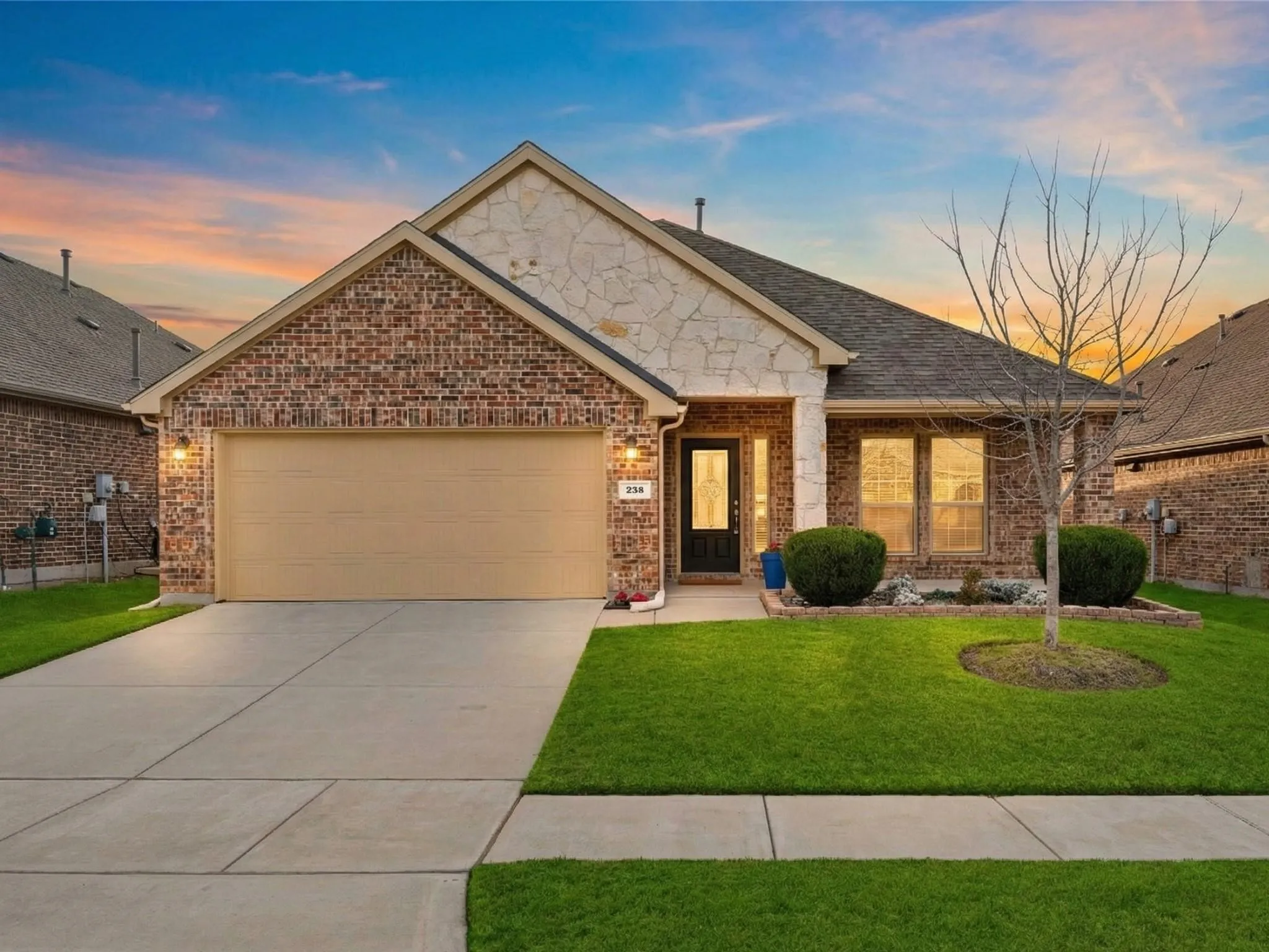 Single Family Residence For Rent in Collin County , 316 Rocky Pine Road, Mc Kinney, Texas 75072, 4 Bedroom, 2 Bathroom, 2 Garage spaces, 2,054 Sqft, built in 2016, mls#21336452, Real Estate Agent in Mc Kinney, Homes For Rent in Collin county, Homes For Rent in Mc Kinney, Realtor in Mc Kinney Texas, Real Estate Brokerage Independent Realty Texas, Luminita Cordes Realtor
