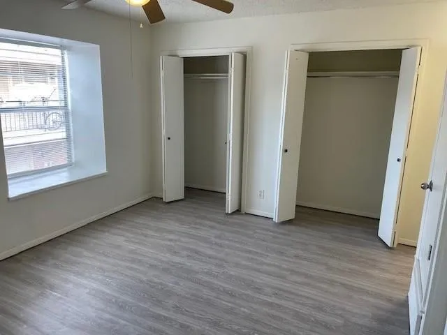 Single Family Residence For Rent in Denton County , 915 N Elm Street 4, Denton, Texas 76201, 3 Bedroom, 2 Bathroom, Garage spaces, 1,600 Sqft, built in 1968, mls#21336458, Real Estate Agent in Denton, Homes For Rent in Denton county, Homes For Rent in Denton, Realtor in Denton Texas, Real Estate Brokerage Independent Realty Texas, Luminita Cordes Realtor