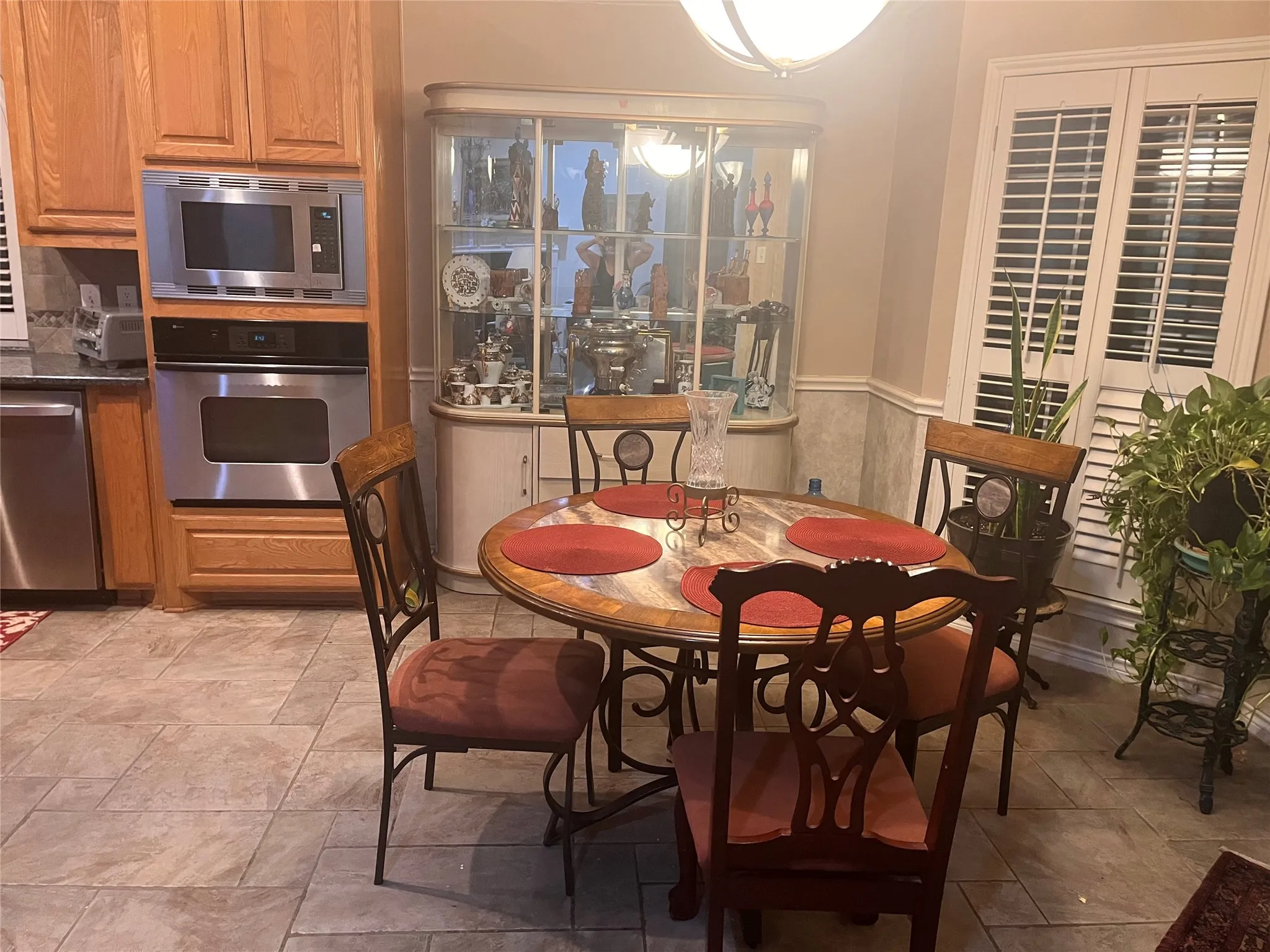 Island Kitchen Nook and Shutter view