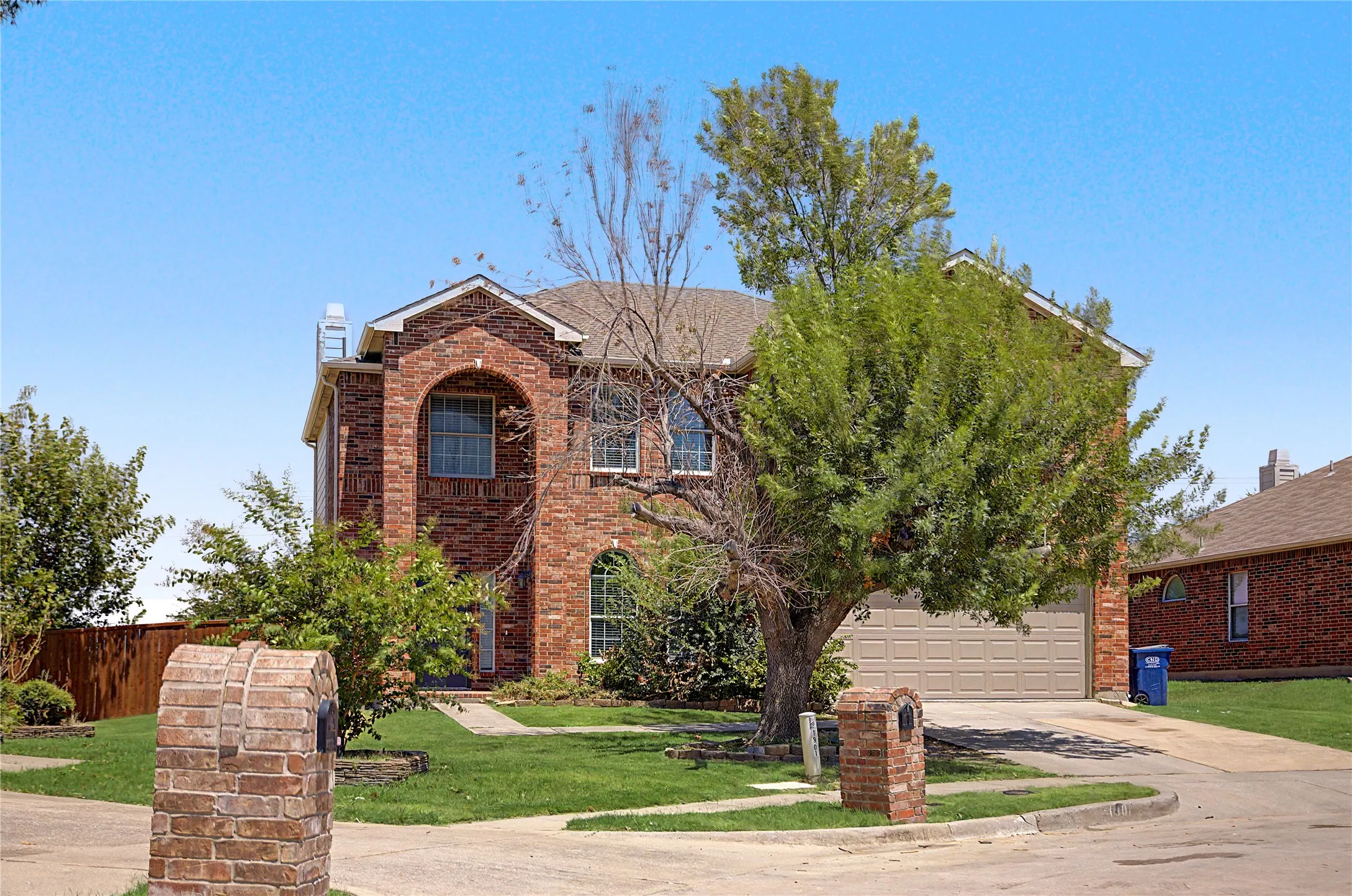 Single Family Residence For Rent in Denton County , 1901 Cliffrose, Little Elm, Texas 75068, 4 Bedroom, 3 Bathroom, 2 Garage spaces, 2,478 Sqft, built in 2005, mls#21336484, Real Estate Agent in Little Elm, Homes For Rent in Denton county, Homes For Rent in Little Elm, Realtor in Little Elm Texas, Real Estate Brokerage Independent Realty Texas, Luminita Cordes Realtor