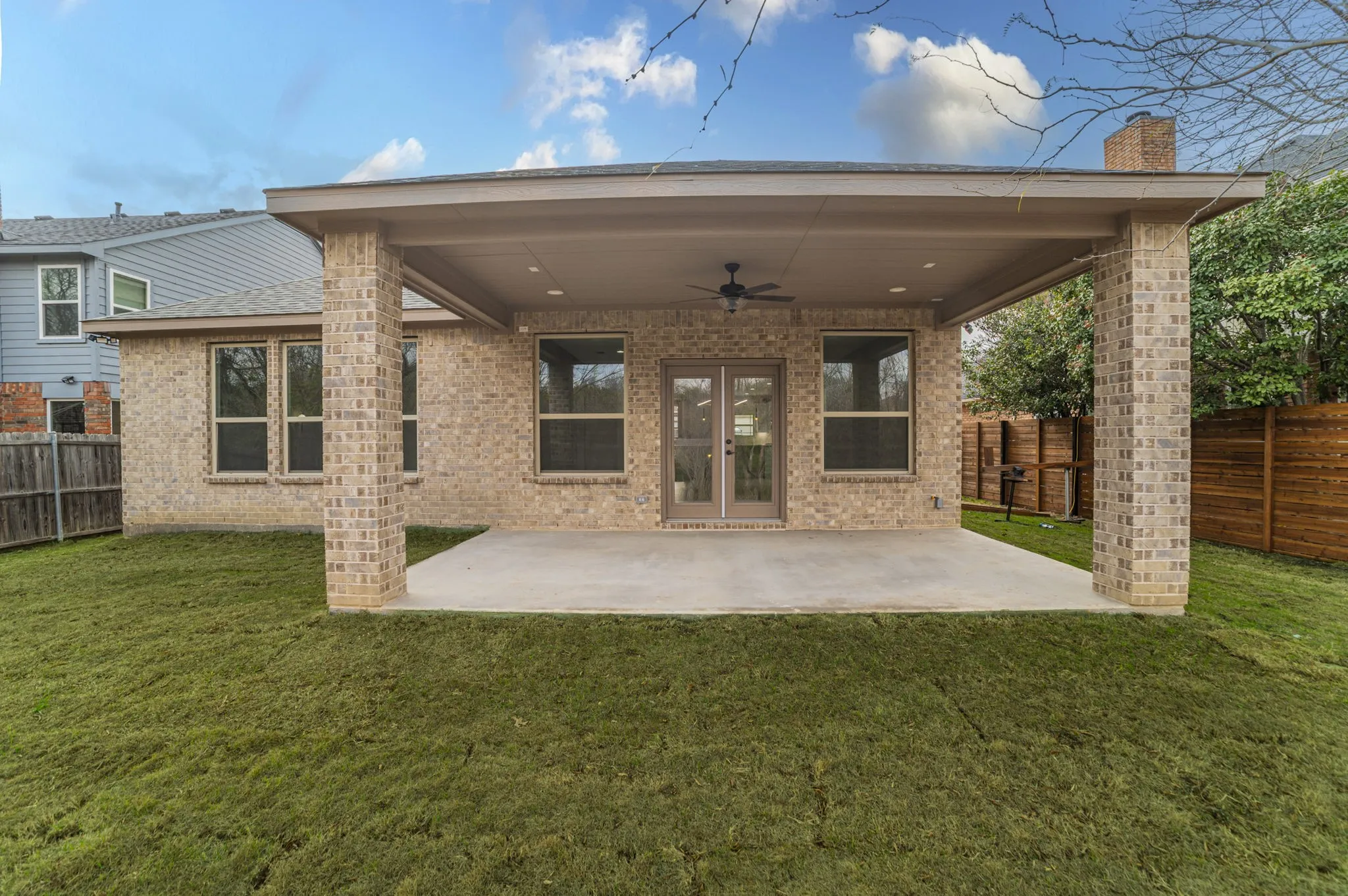 Single Family Residence For Sale in Dallas County , 8319 Deep Green Drive, Dallas, Texas 75249, 4 Bedroom, 4 Bathroom, 2 Garage spaces, 2,623 Sqft, built in 2025, mls#21336505, Real Estate Agent in Dallas, Homes For Sale in Dallas county, Homes For Sale in Dallas, Realtor in Dallas Texas, Real Estate Brokerage Independent Realty Texas, Luminita Cordes Realtor