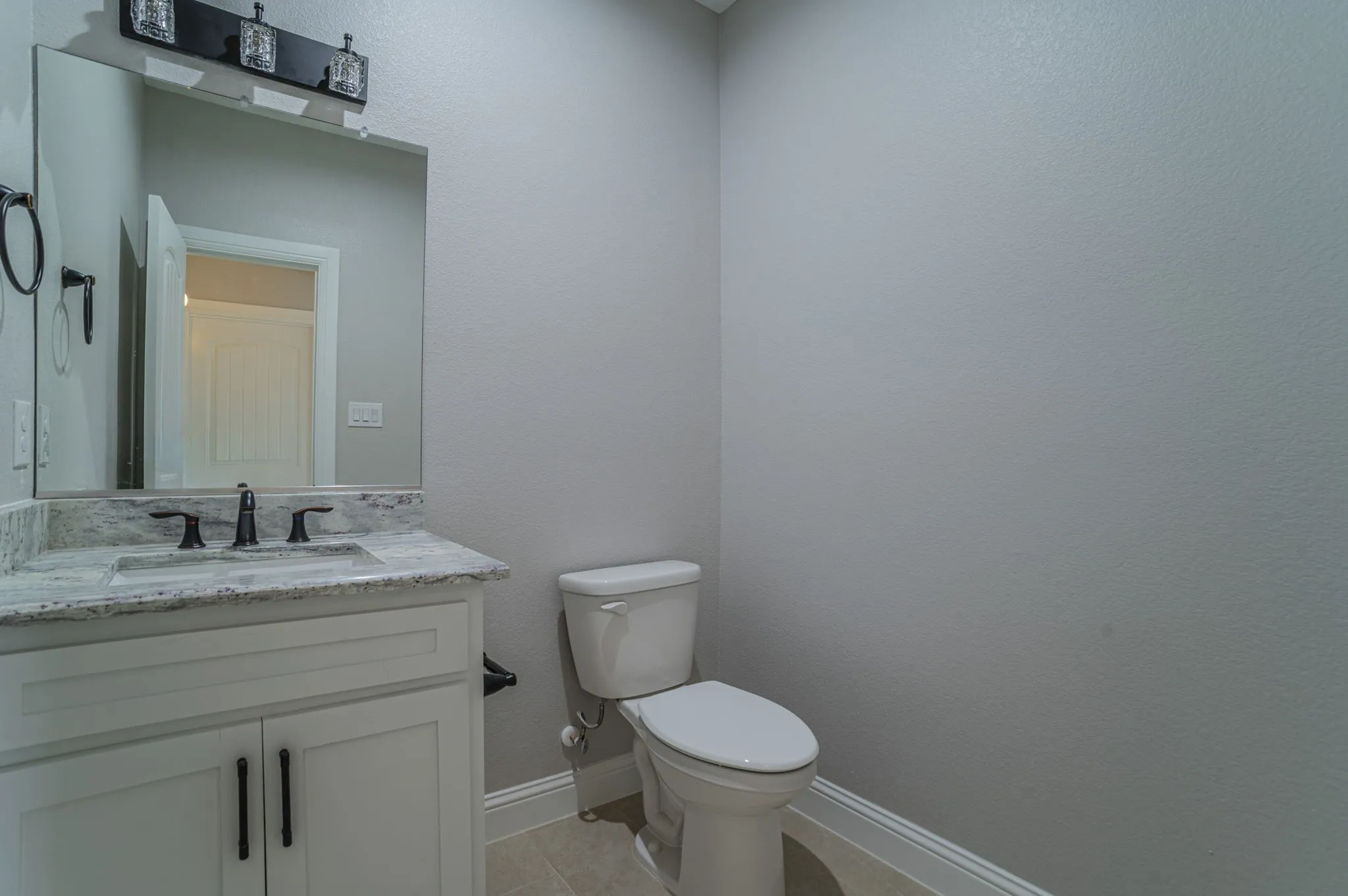 Single Family Residence For Sale in Dallas County , 8319 Deep Green Drive, Dallas, Texas 75249, 4 Bedroom, 4 Bathroom, 2 Garage spaces, 2,623 Sqft, built in 2025, mls#21336505, Real Estate Agent in Dallas, Homes For Sale in Dallas county, Homes For Sale in Dallas, Realtor in Dallas Texas, Real Estate Brokerage Independent Realty Texas, Luminita Cordes Realtor
