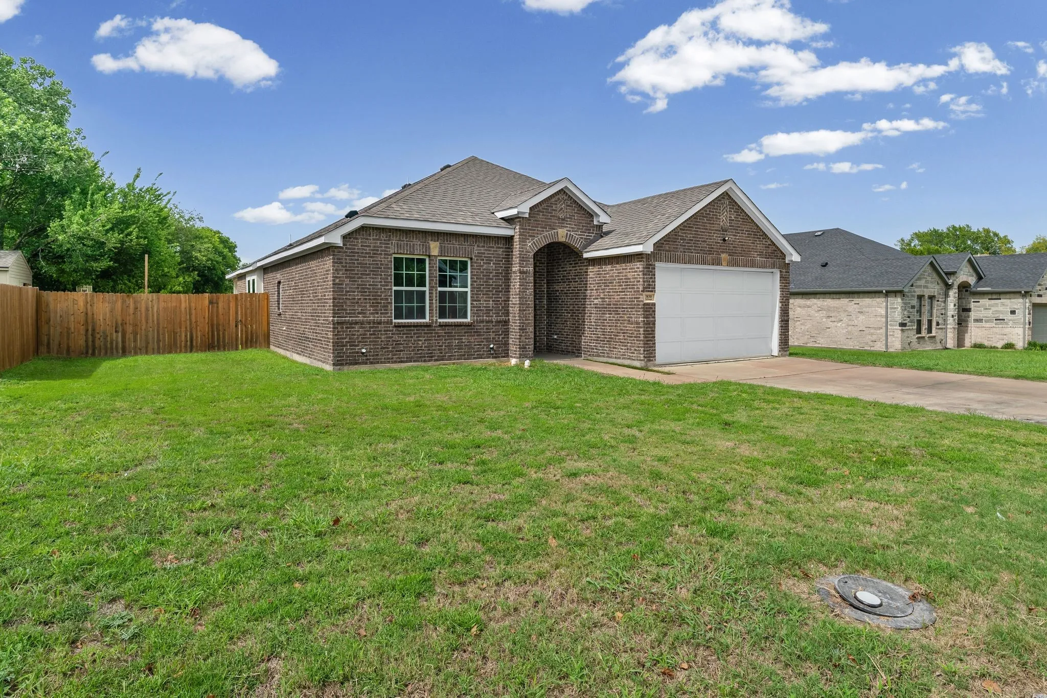 Single Family Residence For Sale in Hunt County , 3830 Mc Dougal Street, Greenville, Texas 75401, 3 Bedroom, 2 Bathroom, 2 Garage spaces, 1,903 Sqft, built in 2023, mls#21336361, Real Estate Agent in Greenville, Homes For Sale in Hunt county, Homes For Sale in Greenville, Realtor in Greenville Texas, Real Estate Brokerage Independent Realty Texas, Luminita Cordes Realtor