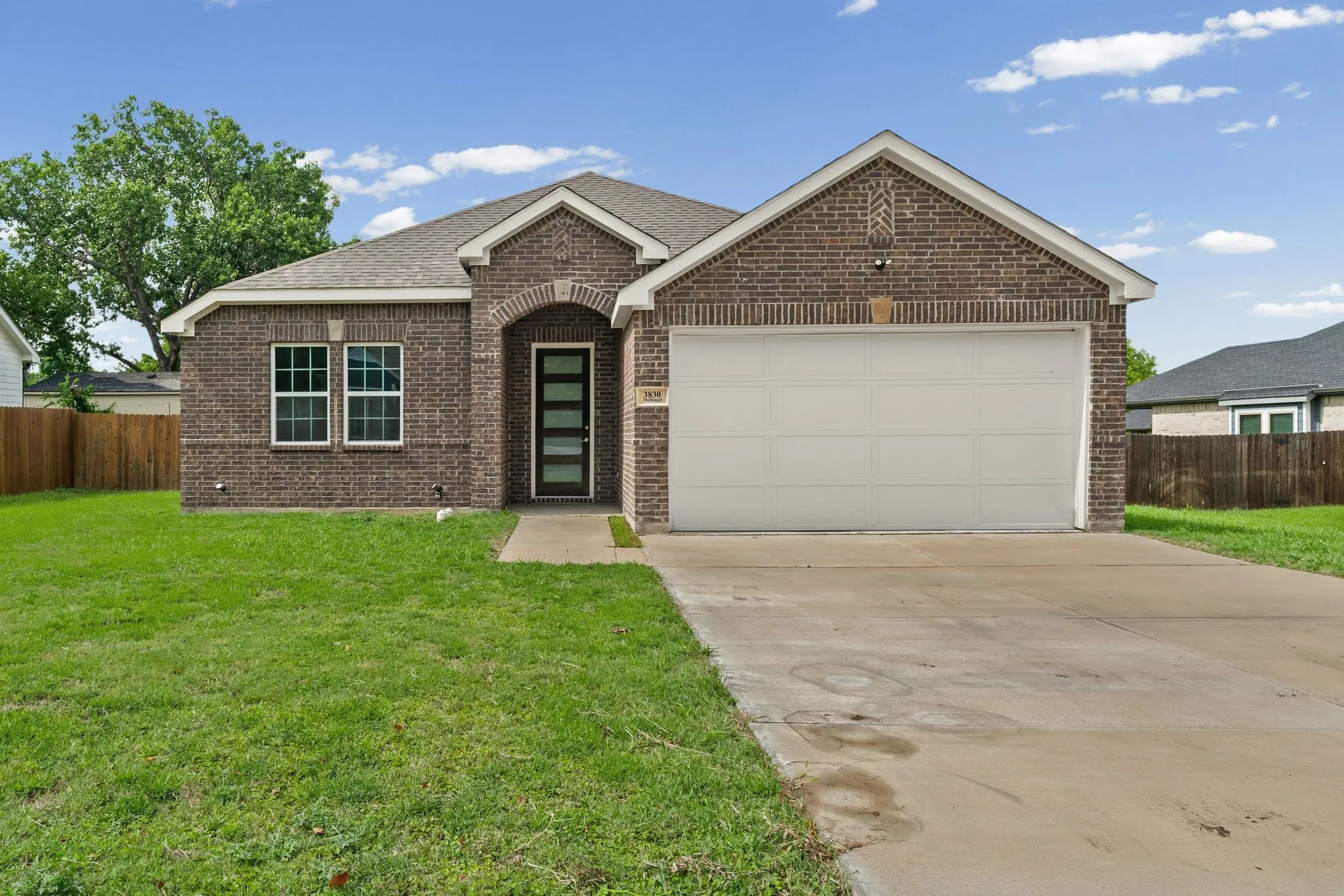 Single Family Residence For Sale in Hunt County , 3830 Mc Dougal Street, Greenville, Texas 75401, 3 Bedroom, 2 Bathroom, 2 Garage spaces, 1,903 Sqft, built in 2023, mls#21336361, Real Estate Agent in Greenville, Homes For Sale in Hunt county, Homes For Sale in Greenville, Realtor in Greenville Texas, Real Estate Brokerage Independent Realty Texas, Luminita Cordes Realtor