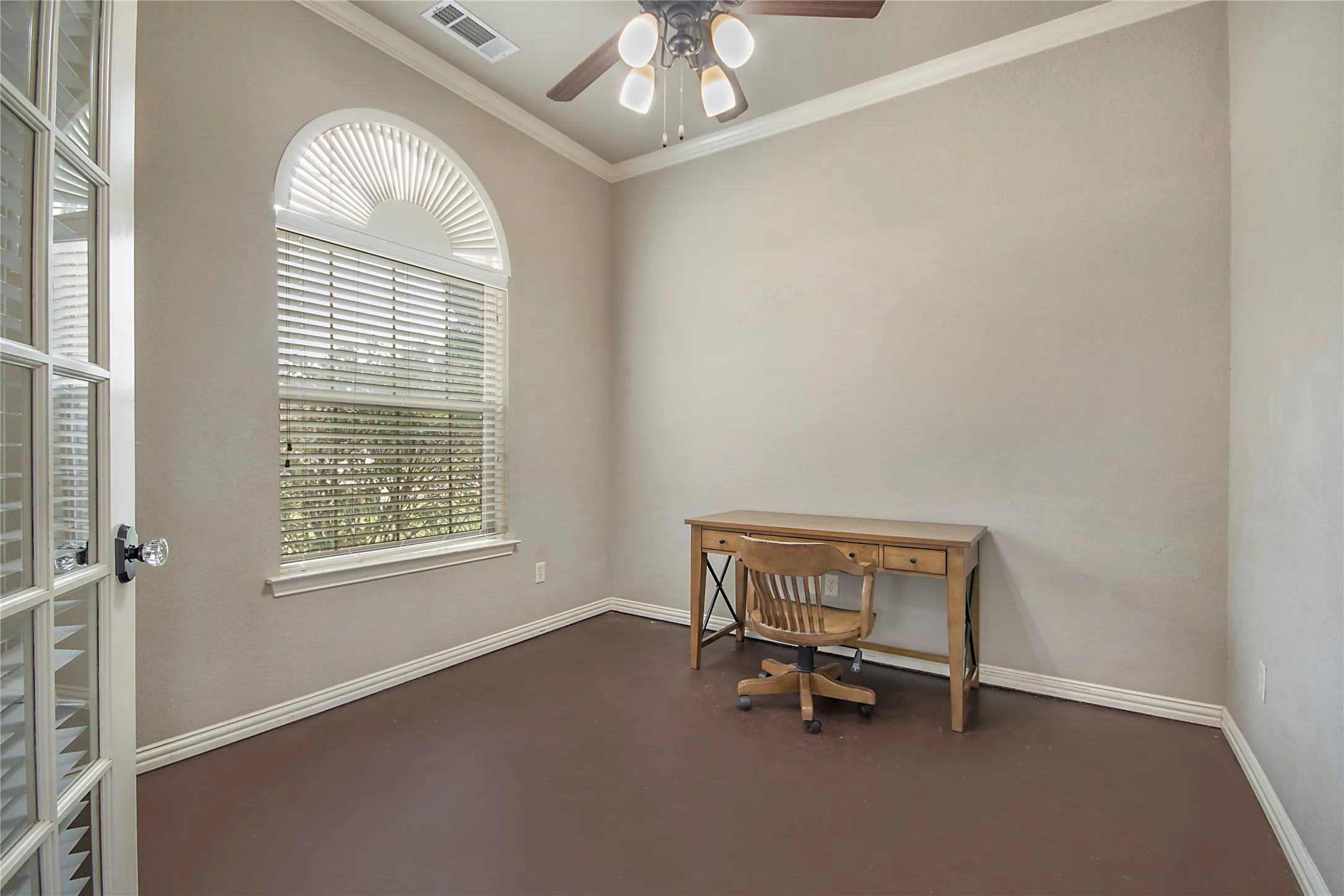 Single Family Residence For Sale in Denton County , 2505 Wichita Trail, Sanger, Texas 76266, 4 Bedroom, 3 Bathroom, 2 Garage spaces, 2,192 Sqft, built in 2008, mls#21336518, Real Estate Agent in Sanger, Homes For Sale in Denton county, Homes For Sale in Sanger, Realtor in Sanger Texas, Real Estate Brokerage Independent Realty Texas, Luminita Cordes Realtor