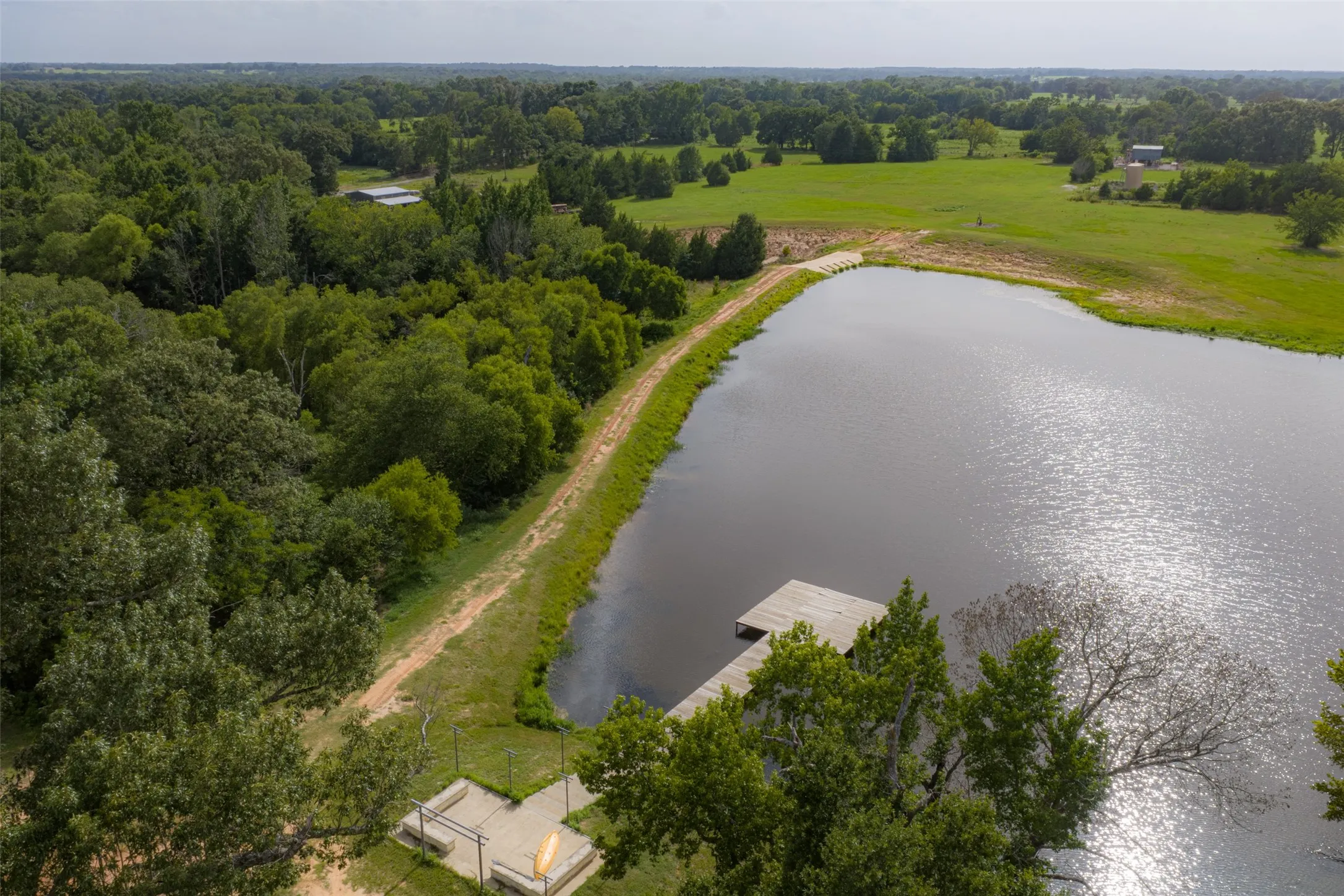 Farm For Sale in Henderson County , 13053 County Road 3806 3805, Murchison, Texas 75778, 6 Bedrooms, 5 Bathrooms, 3 Garage spaces, 3,482 Sqft, built in 1984, Price $2,325,000, mls#21336528, Real Estate Agent in Murchison, Homes For Sale in Henderson county, Homes For Sale in Murchison, Realtor in Murchison Texas, Real Estate Brokerage Independent Realty Texas, Luminita Cordes Realtor