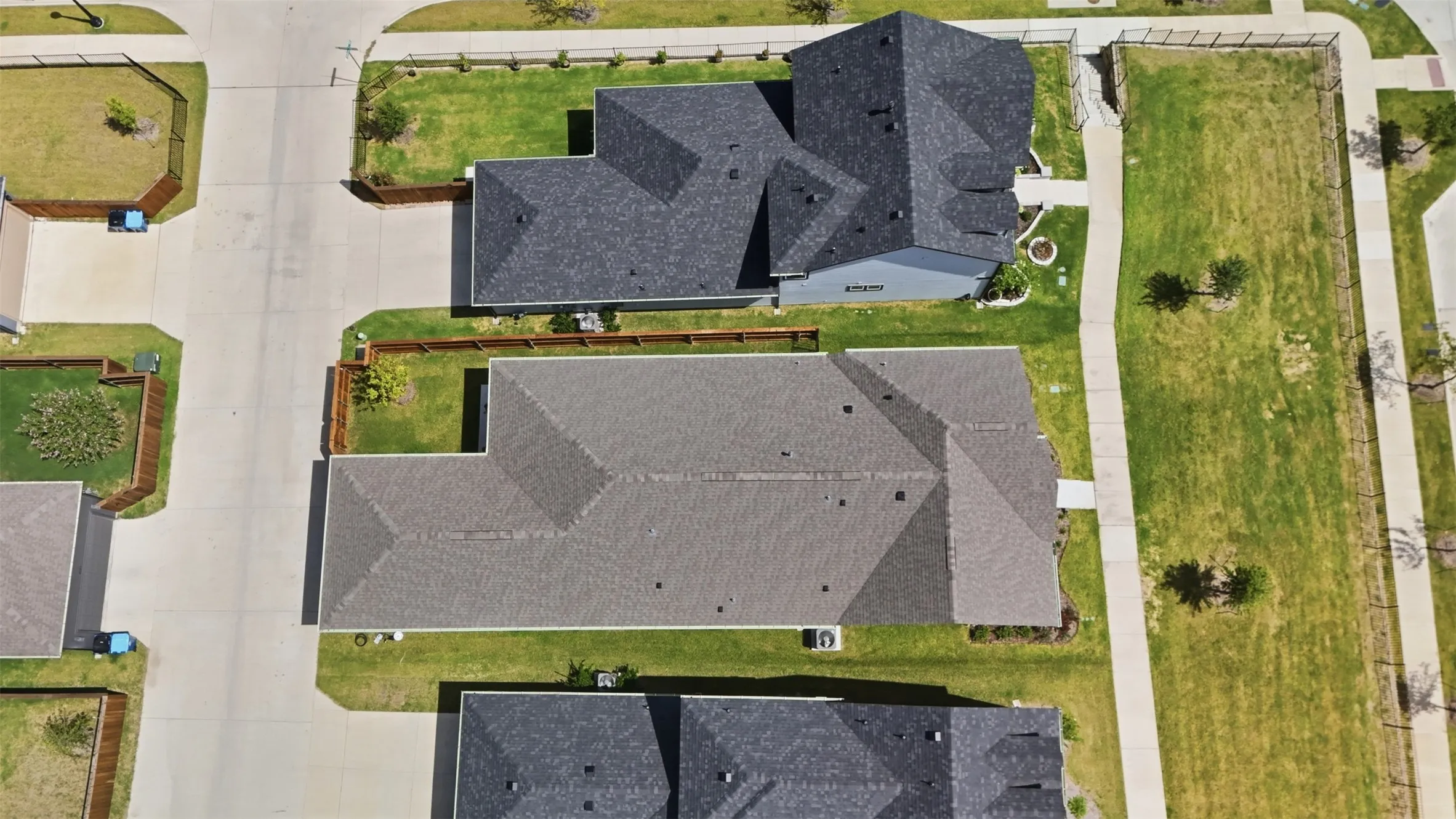 Single Family Residence For Rent in Dallas County , 2524 Ballaster Mews, Rowlett, Texas 75088, 3 Bedroom, 2 Bathroom, 2 Garage spaces, 2,161 Sqft, built in 2026, mls#21336414, Real Estate Agent in Rowlett, Homes For Rent in Dallas county, Homes For Rent in Rowlett, Realtor in Rowlett Texas, Real Estate Brokerage Independent Realty Texas, Luminita Cordes Realtor
