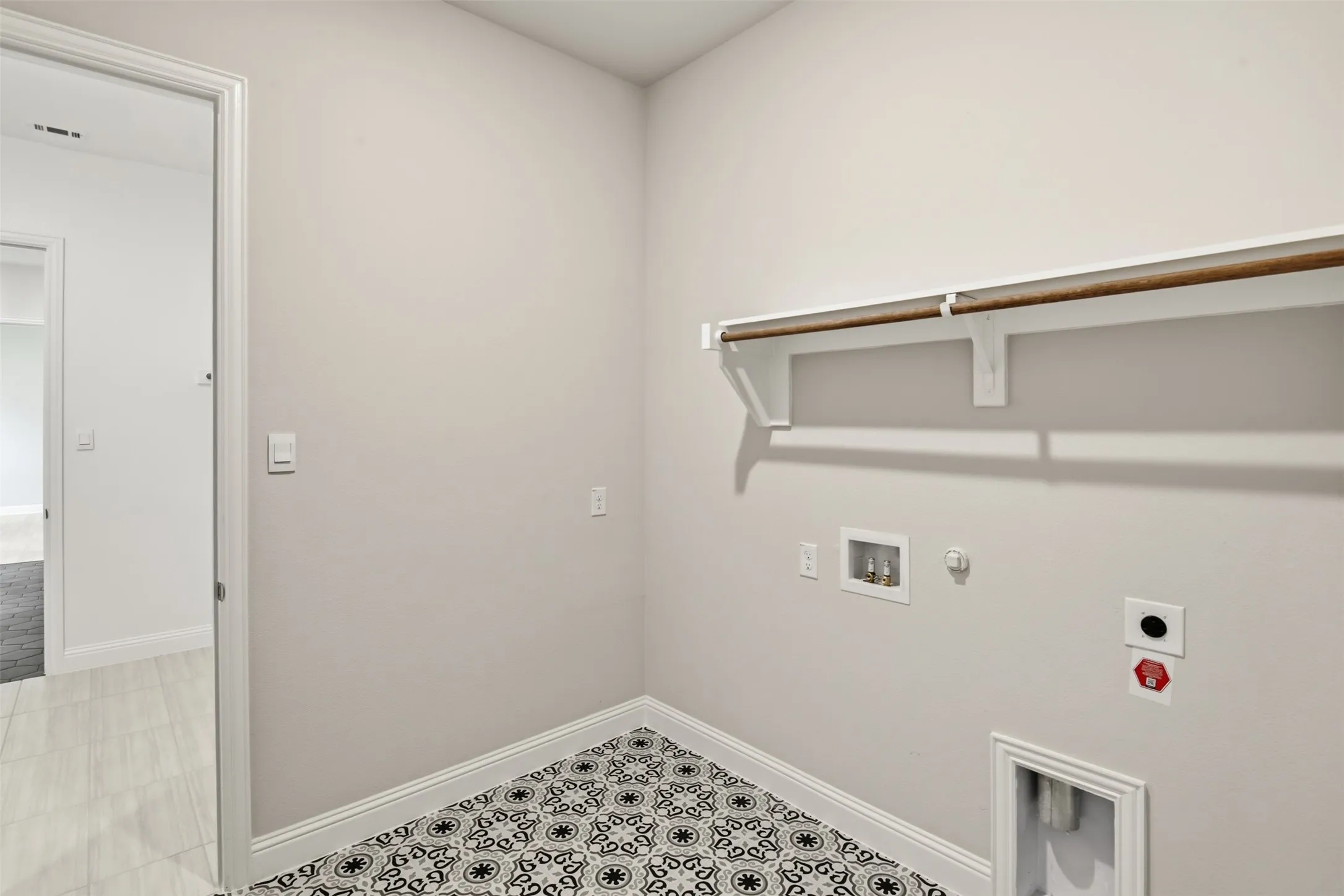 Single Family Residence For Rent in Dallas County , 2524 Ballaster Mews, Rowlett, Texas 75088, 3 Bedroom, 2 Bathroom, 2 Garage spaces, 2,161 Sqft, built in 2026, mls#21336414, Real Estate Agent in Rowlett, Homes For Rent in Dallas county, Homes For Rent in Rowlett, Realtor in Rowlett Texas, Real Estate Brokerage Independent Realty Texas, Luminita Cordes Realtor