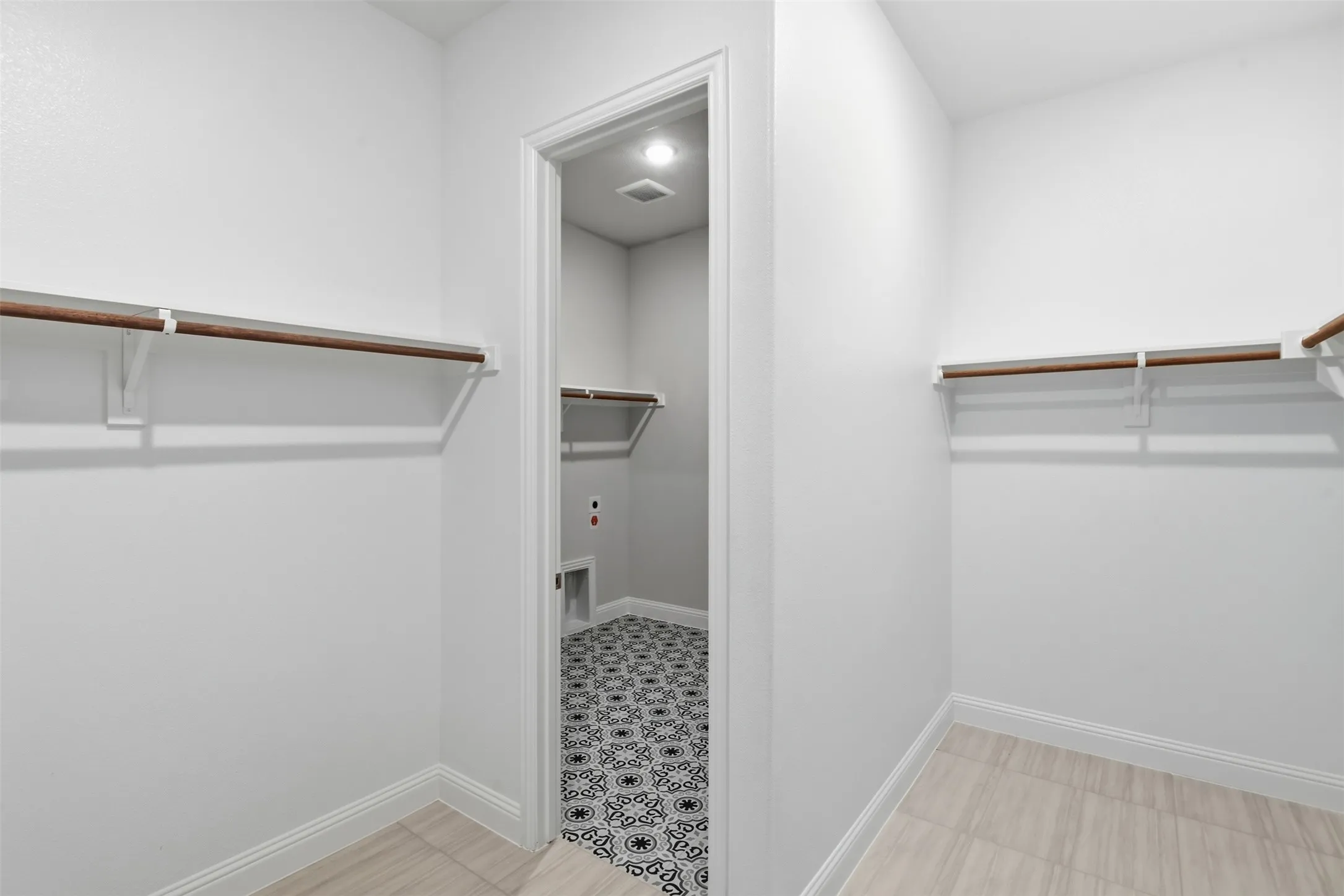 Single Family Residence For Rent in Dallas County , 2524 Ballaster Mews, Rowlett, Texas 75088, 3 Bedroom, 2 Bathroom, 2 Garage spaces, 2,161 Sqft, built in 2026, mls#21336414, Real Estate Agent in Rowlett, Homes For Rent in Dallas county, Homes For Rent in Rowlett, Realtor in Rowlett Texas, Real Estate Brokerage Independent Realty Texas, Luminita Cordes Realtor