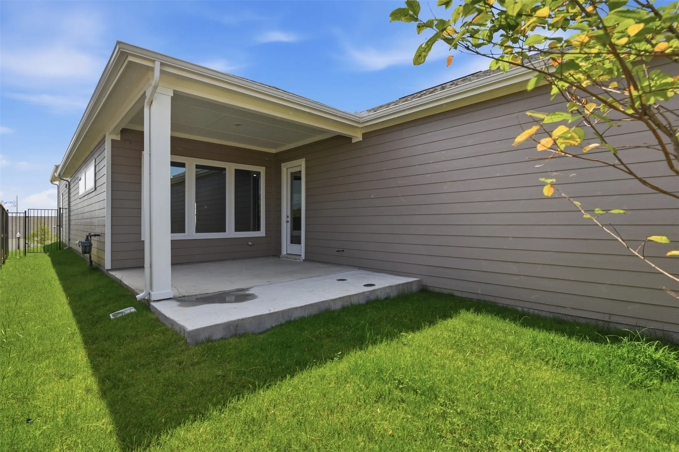 Single Family Residence For Rent in Dallas County , 2524 Ballaster Mews, Rowlett, Texas 75088, 3 Bedroom, 2 Bathroom, 2 Garage spaces, 2,161 Sqft, built in 2026, mls#21336414, Real Estate Agent in Rowlett, Homes For Rent in Dallas county, Homes For Rent in Rowlett, Realtor in Rowlett Texas, Real Estate Brokerage Independent Realty Texas, Luminita Cordes Realtor