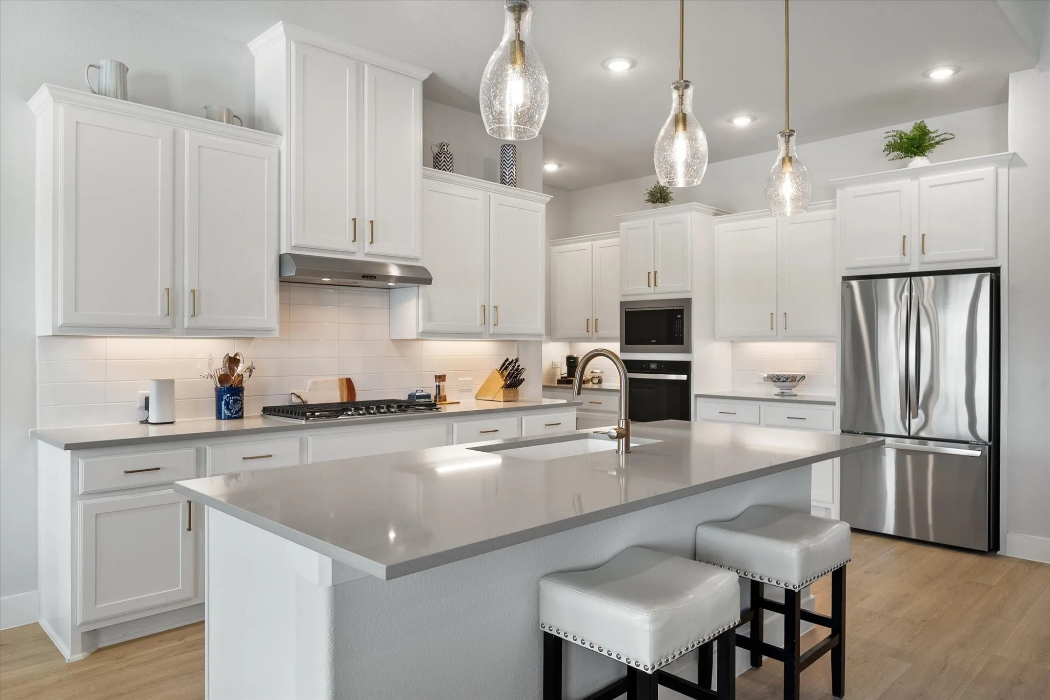 Single Family Residence For Sale in Ellis County , 4550 Night Hawk Trail, Waxahachie, Texas 75165, 4 Bedroom, 3 Bathroom, 2 Garage spaces, 2,768 Sqft, built in 2025, mls#21336084, Real Estate Agent in Waxahachie, Homes For Sale in Ellis county, Homes For Sale in Waxahachie, Realtor in Waxahachie Texas, Real Estate Brokerage Independent Realty Texas, Luminita Cordes Realtor