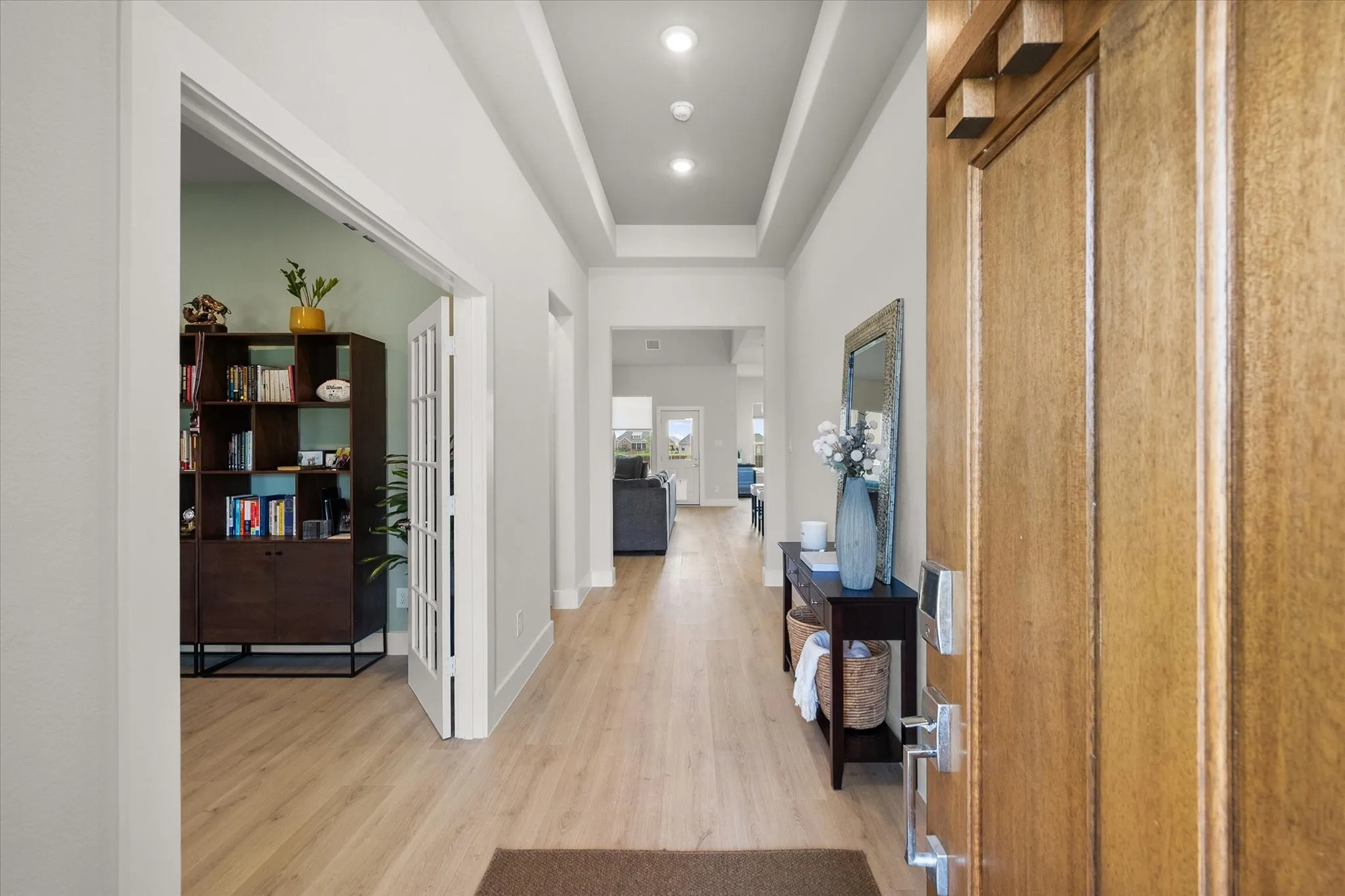 Single Family Residence For Sale in Ellis County , 4550 Night Hawk Trail, Waxahachie, Texas 75165, 4 Bedroom, 3 Bathroom, 2 Garage spaces, 2,768 Sqft, built in 2025, mls#21336084, Real Estate Agent in Waxahachie, Homes For Sale in Ellis county, Homes For Sale in Waxahachie, Realtor in Waxahachie Texas, Real Estate Brokerage Independent Realty Texas, Luminita Cordes Realtor