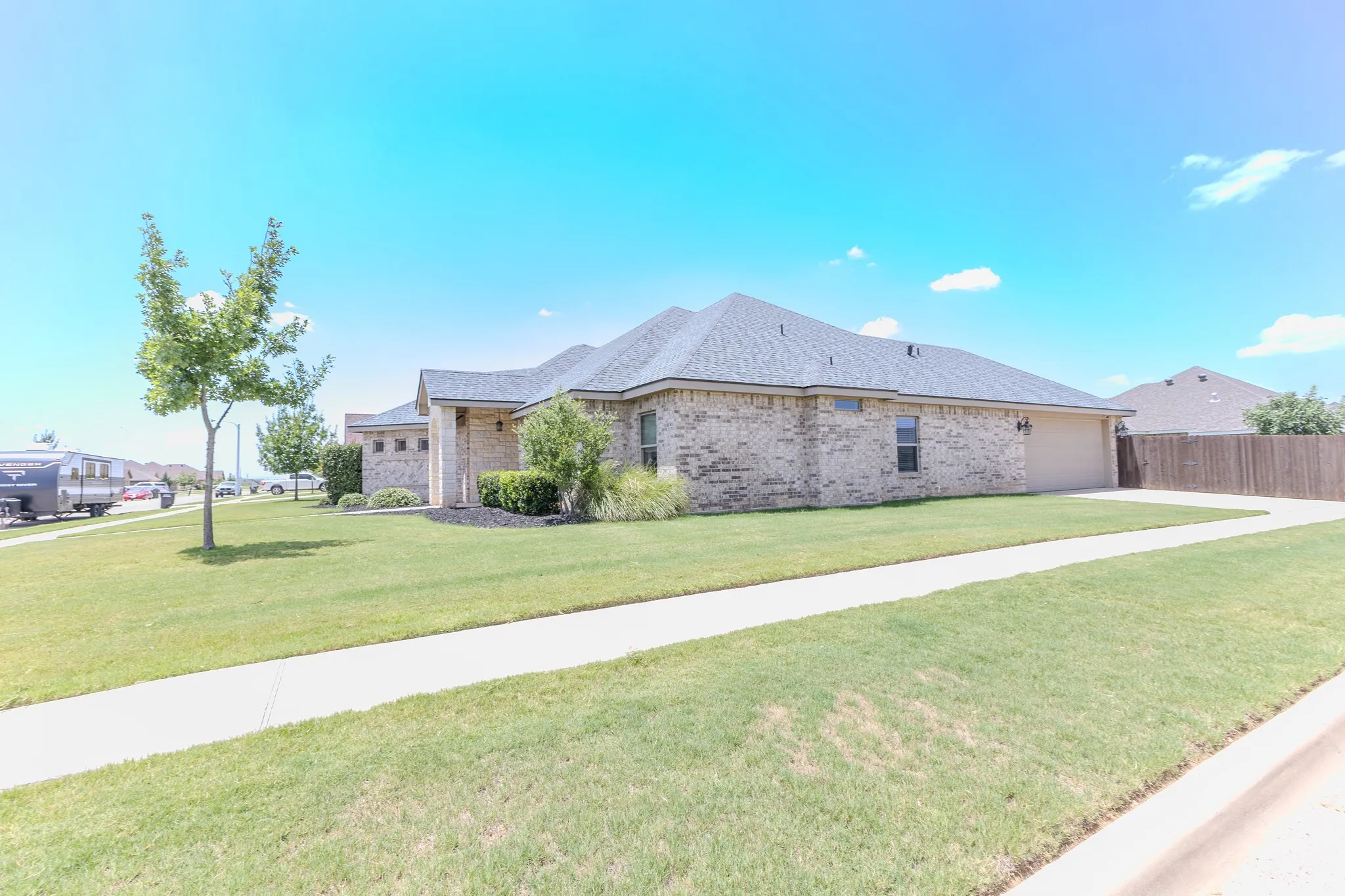 Single Family Residence For Sale in Taylor County , 374 Brazos Drive, Abilene, Texas 79602, 4 Bedroom, 2 Bathroom, 2 Garage spaces, 1,971 Sqft, built in 2017, mls#21336563, Real Estate Agent in Abilene, Homes For Sale in Taylor county, Homes For Sale in Abilene, Realtor in Abilene Texas, Real Estate Brokerage Independent Realty Texas, Luminita Cordes Realtor